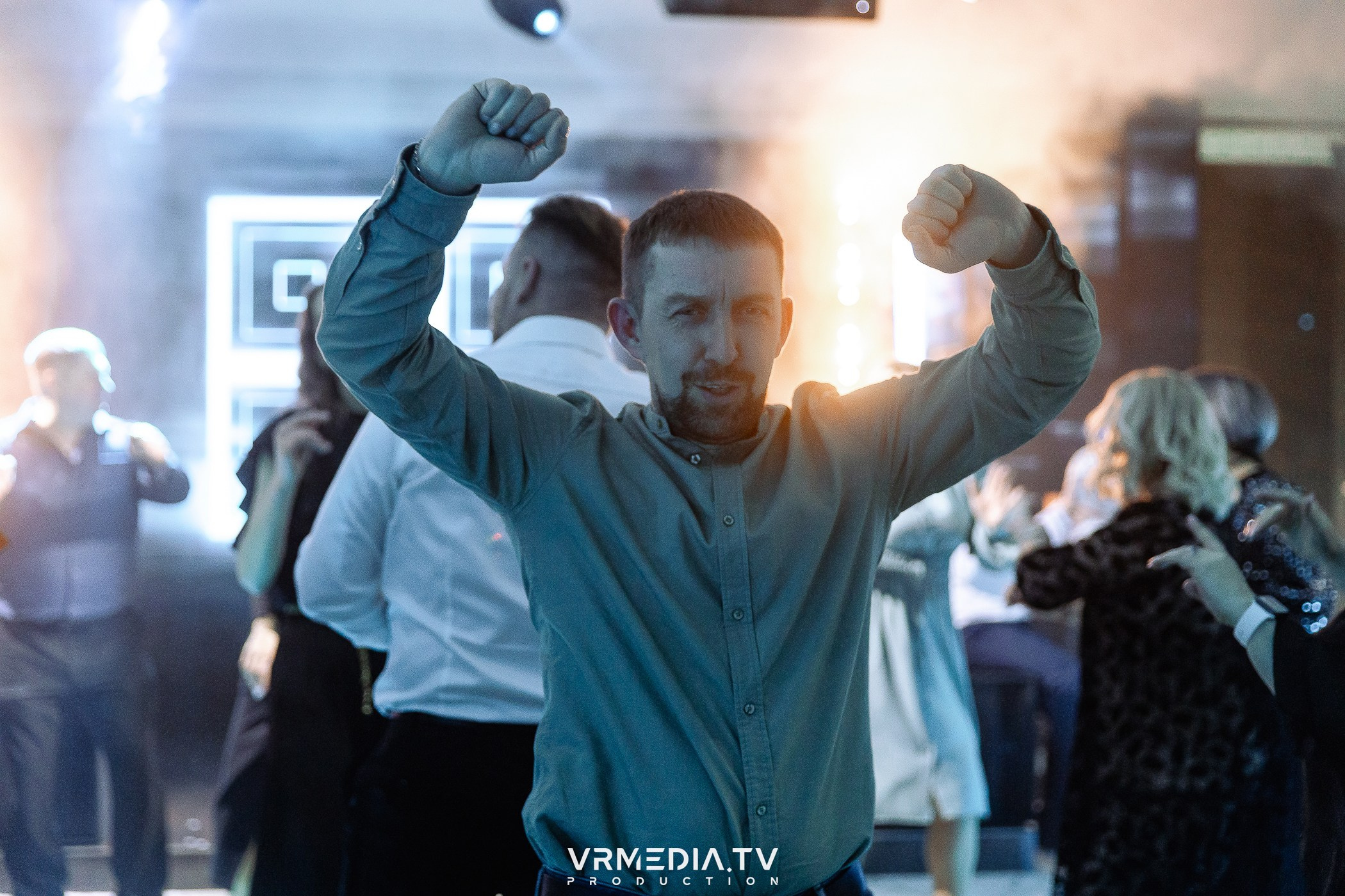 Новогодний вечер в ресторане «Лазурный Берег»