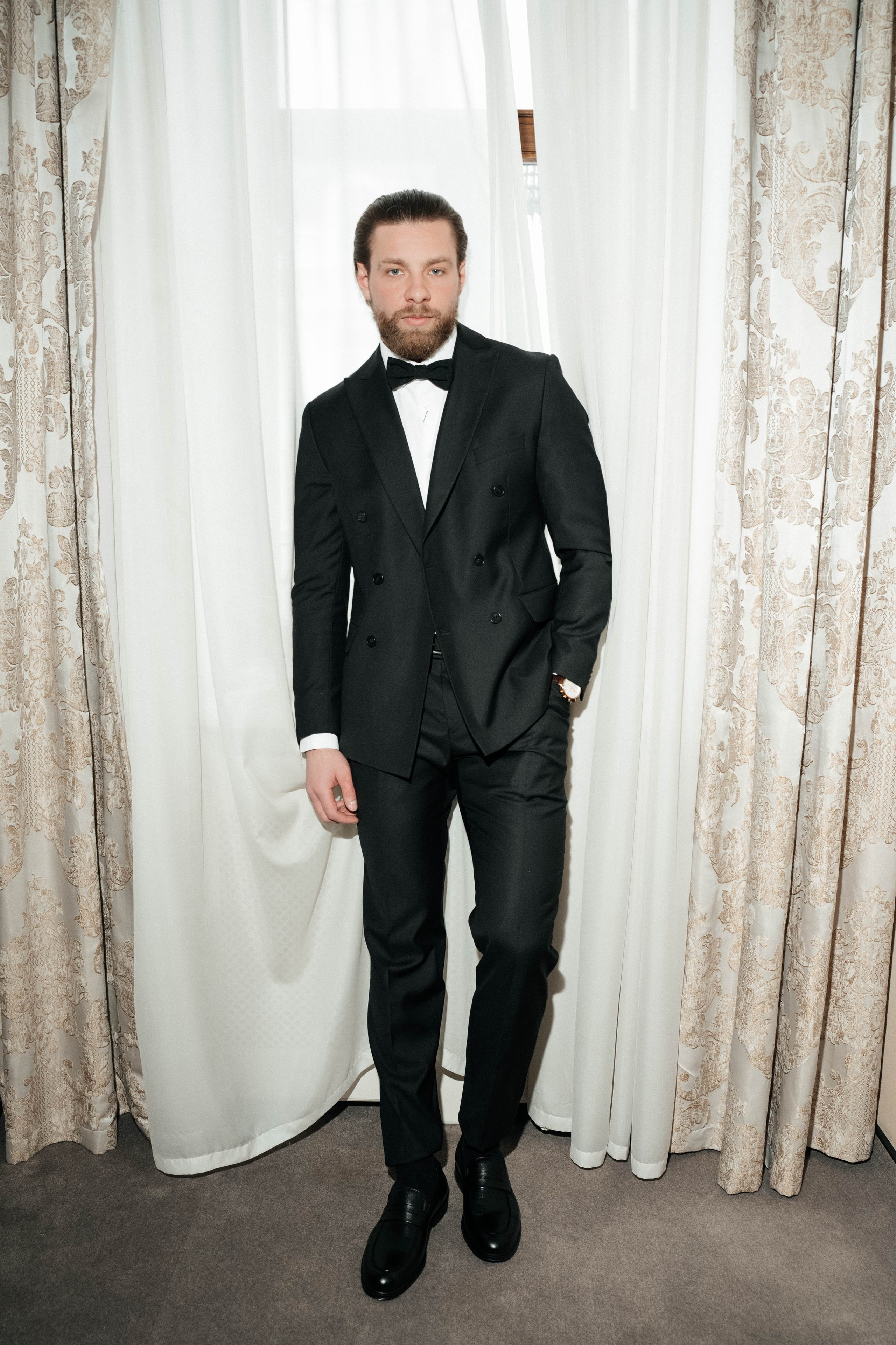 Алексей и Анастасия, творческая съемка в отеле Амбассадор. Свадебный фотограф Москва Александра Аверкова