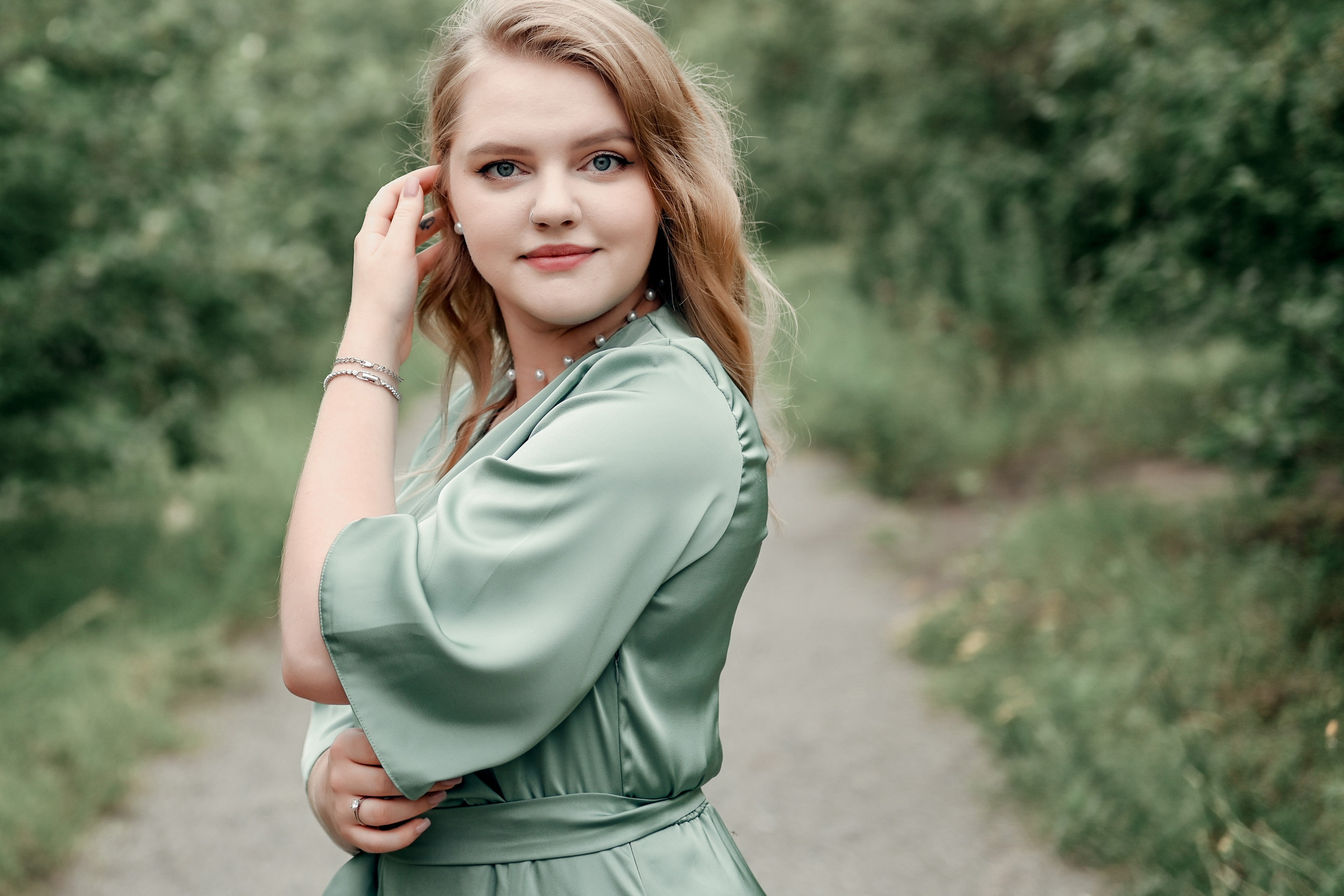 Love story прогулка вместе с песиком))). Свадебный, семейный, детский, контент фотограф в Омске Максим Ильин