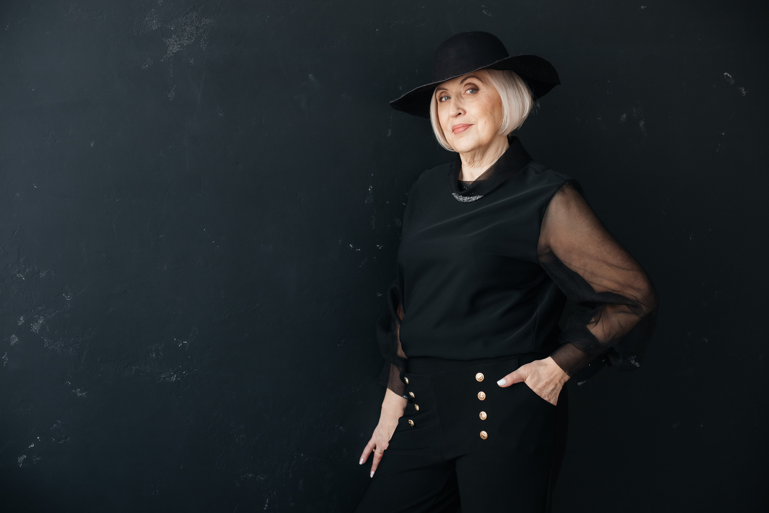 Классический портрет возрастной. Креативный и женский Фотограф Омске Наталья Лебедева