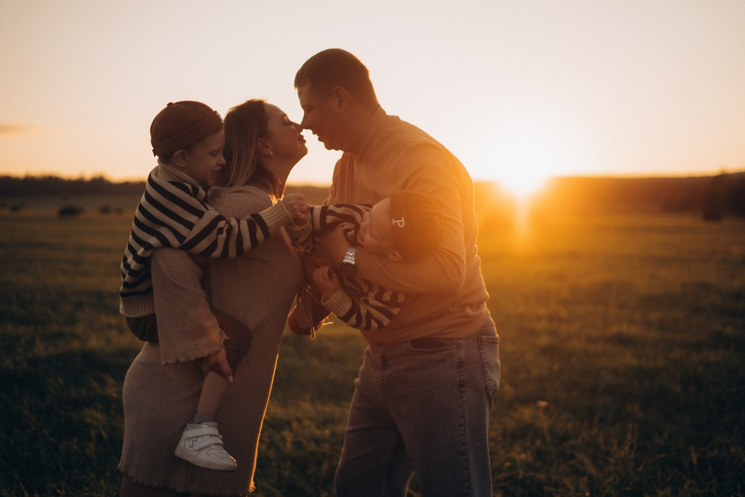 Вероника, Денис, Мирон и Марк. Главная