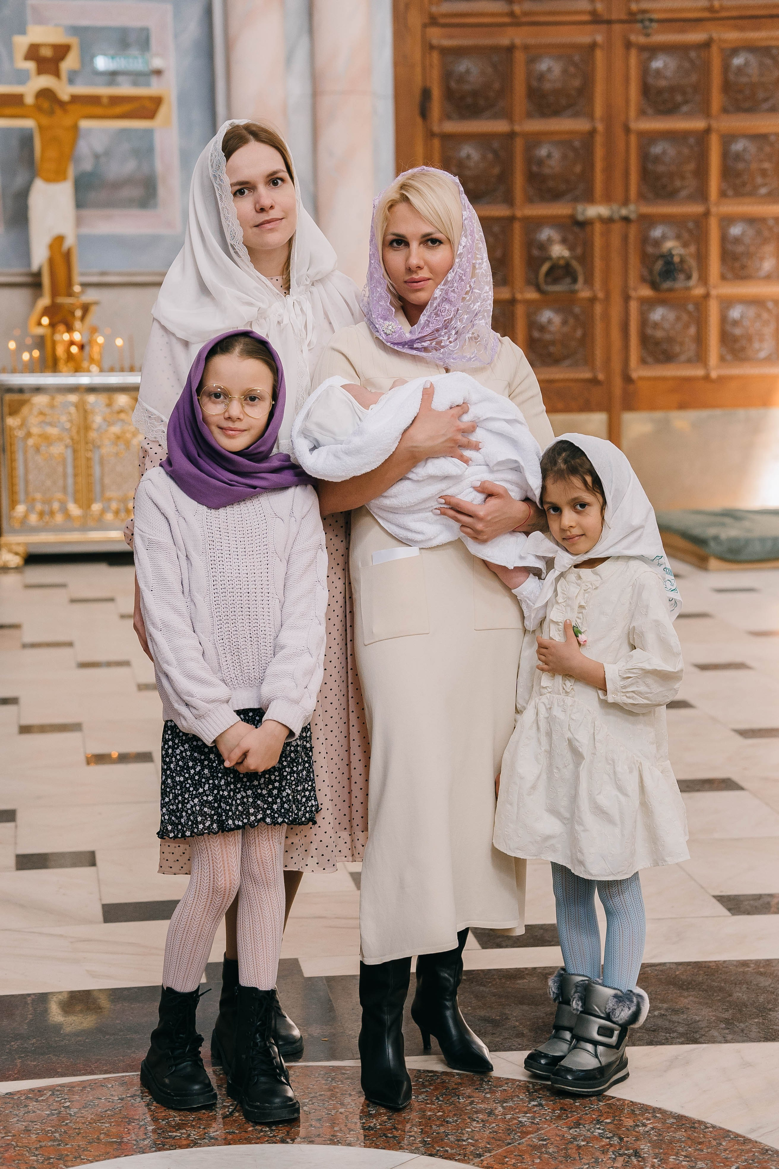 Фотограф на крещение в Самаре Сергей Логинов. Фотограф Сергей Логинов