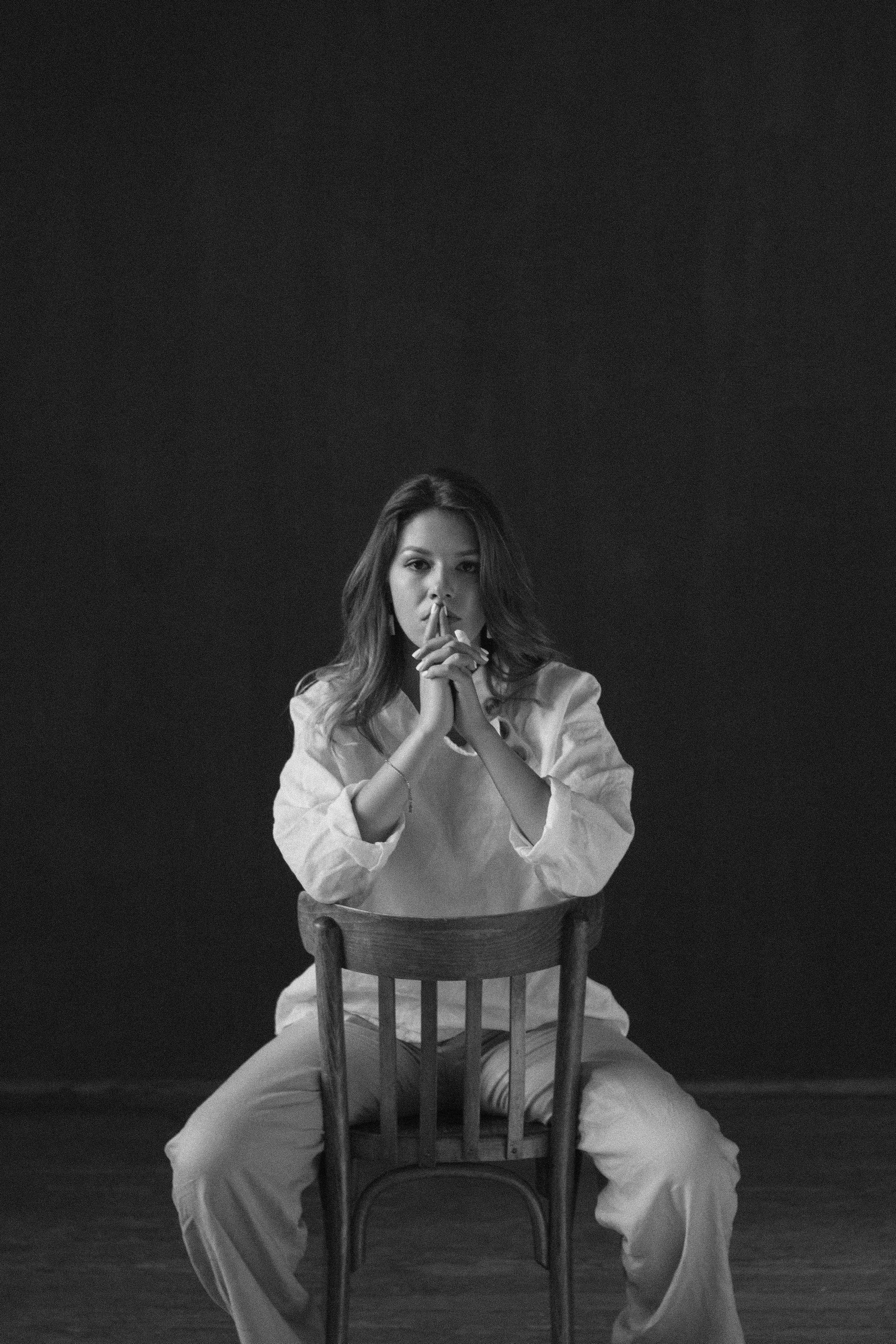 Яна Плешинцева. Акт второй. Славич Евгений — портретный фотограф