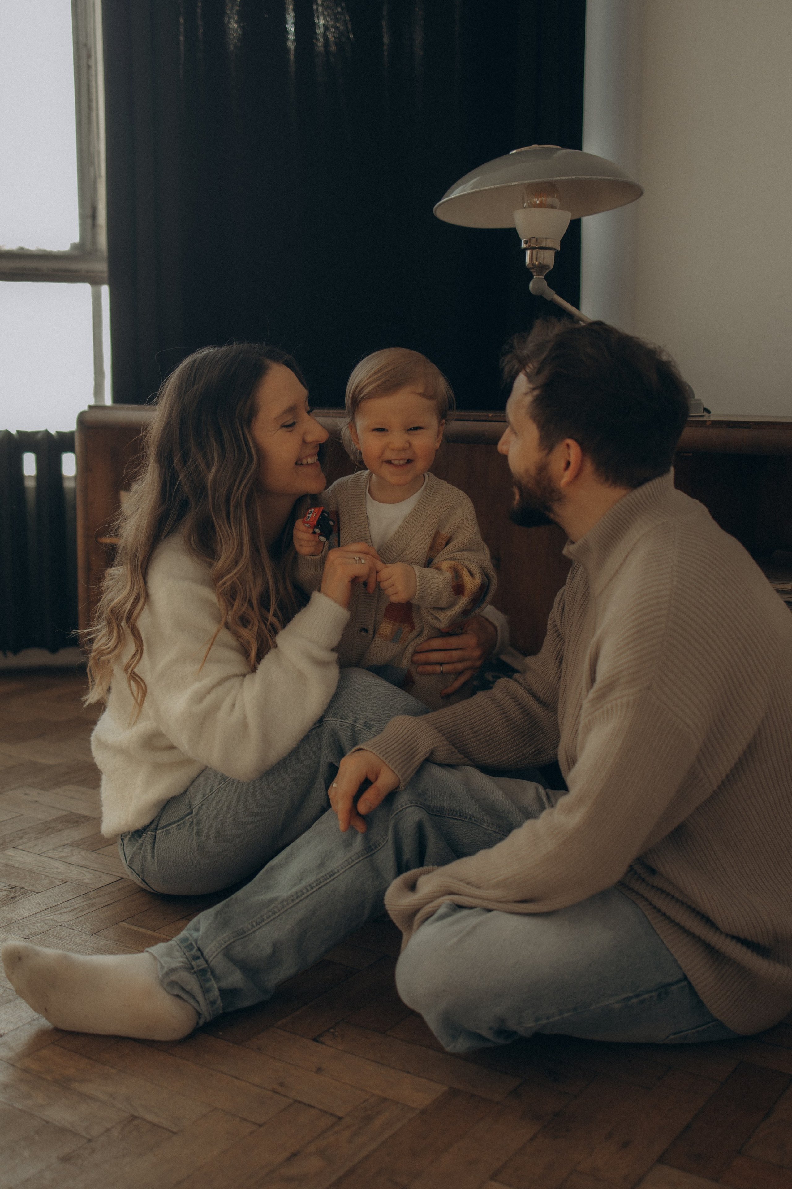 Оля, Дима и Ярик. Фотокарточки о вас и о большой любви!