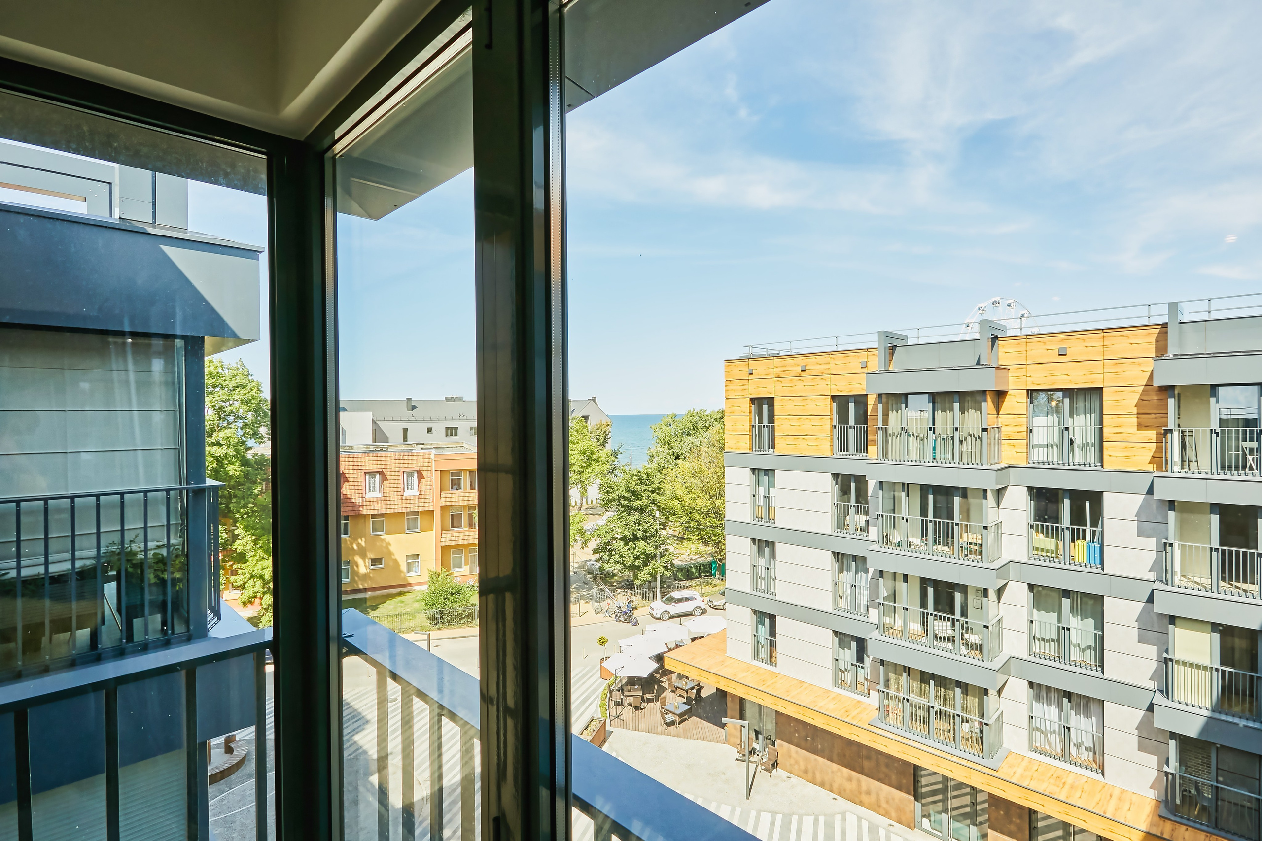 фотосъемка интерьеров гостиницпрофессиональный фотограф отелейпродающие фото для яндекса островок Островок, Суточно.ру, Твил, Отелло, Яндекс.Путешествия, Travelata , Hotellook фотограф для отеляинтерьерная съемка номеровфотосъемка апартаментоврекламное фото гостиниц