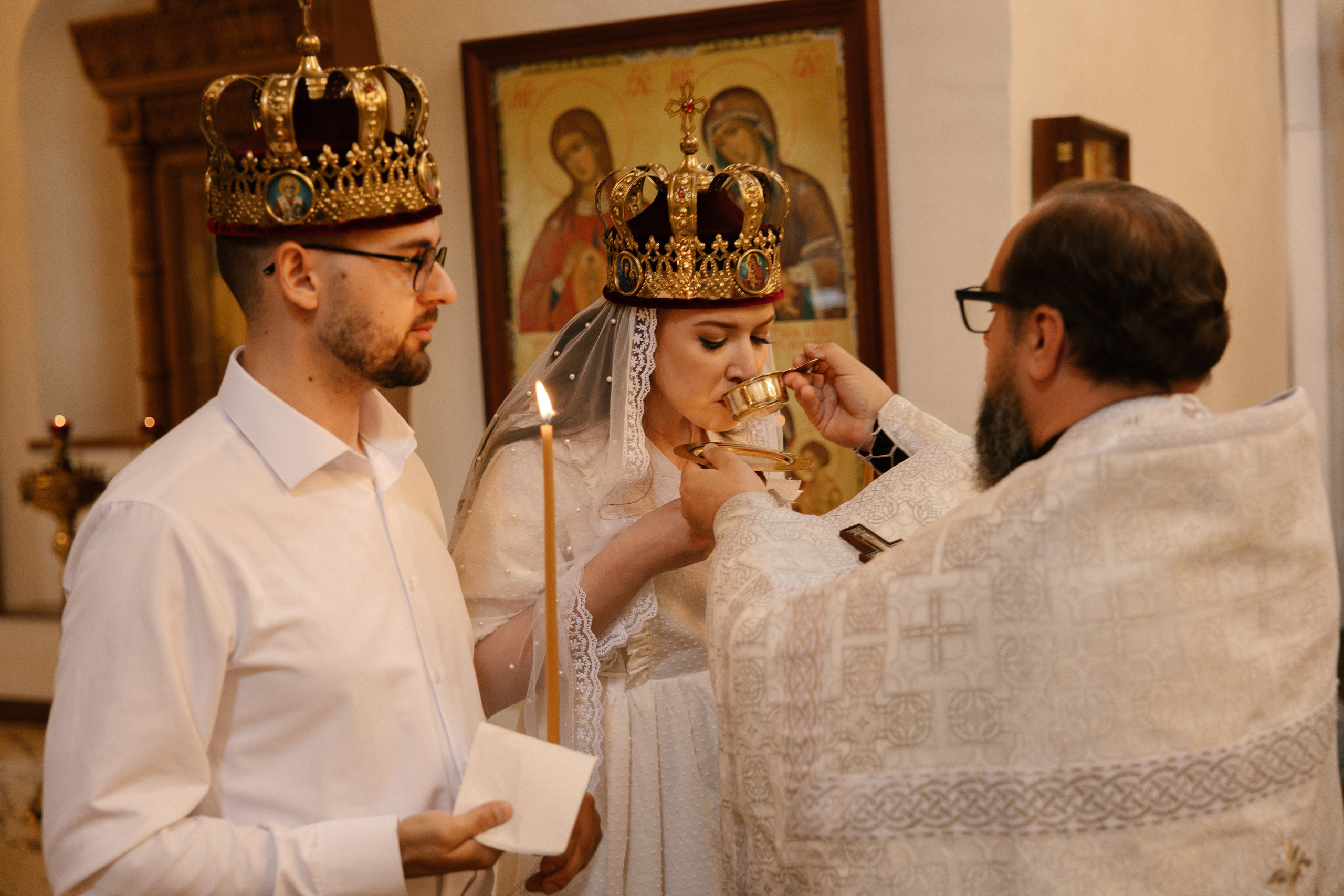 Таинство венчания Сергея и Дарьи. Фотограф Сотникова Вероника