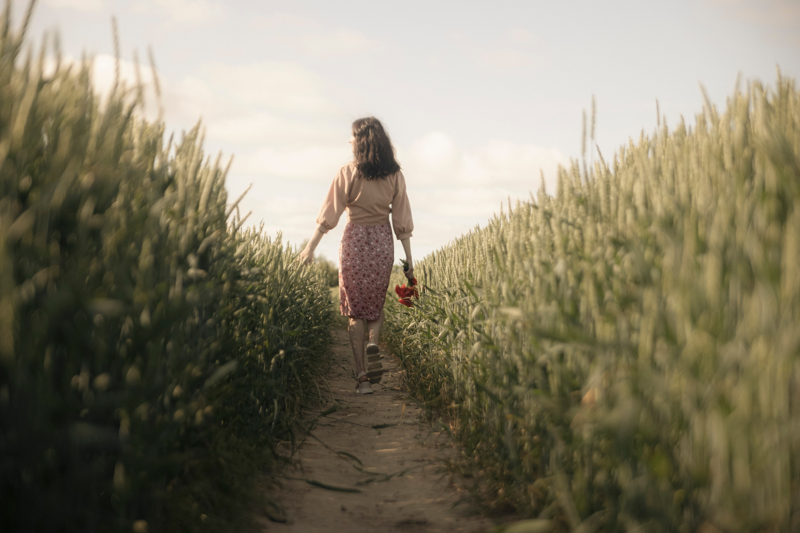 В Маках. Портретный фотограф в Калининграде Алеся Раух