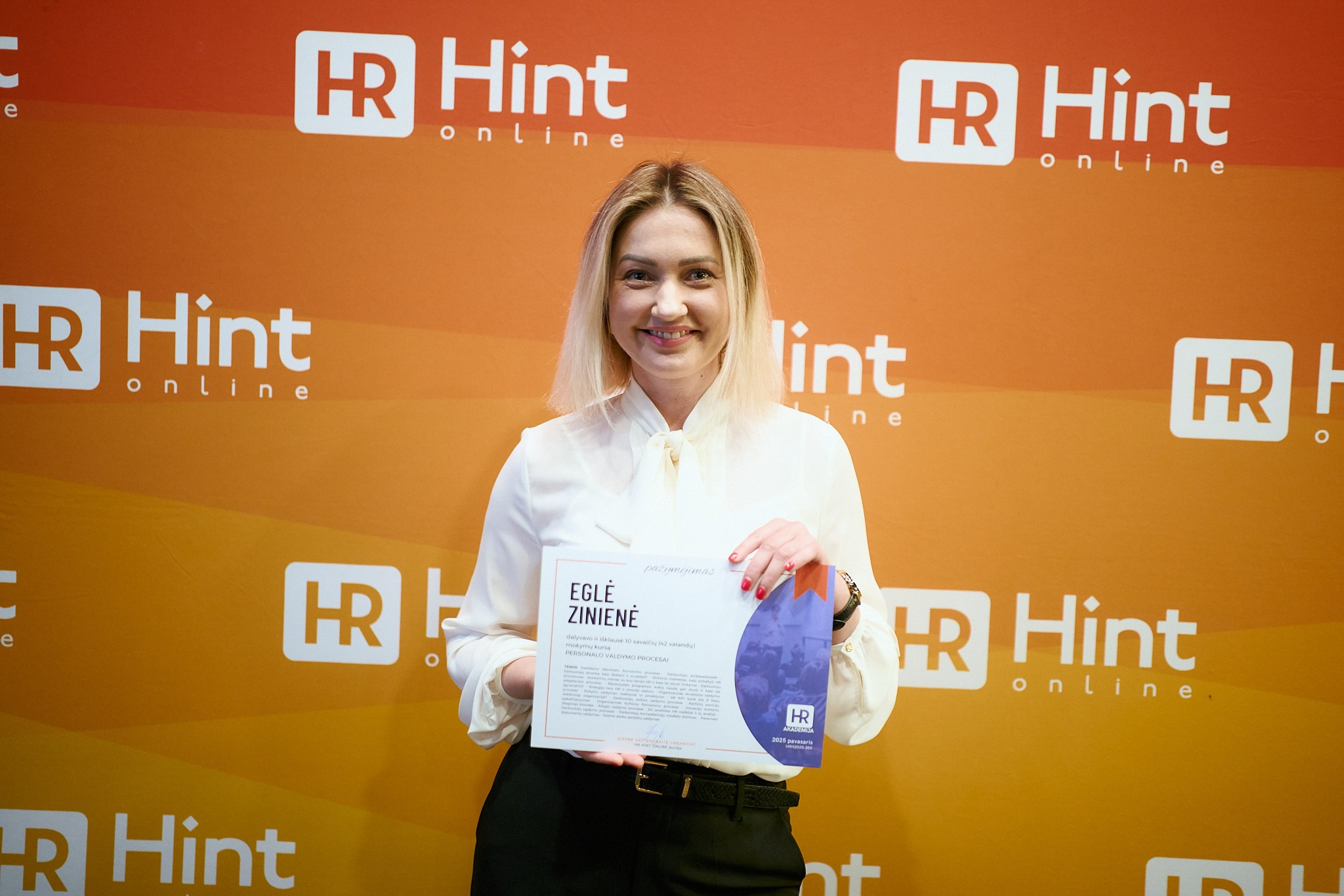 HR Hint Online. Photographer in Vilnius