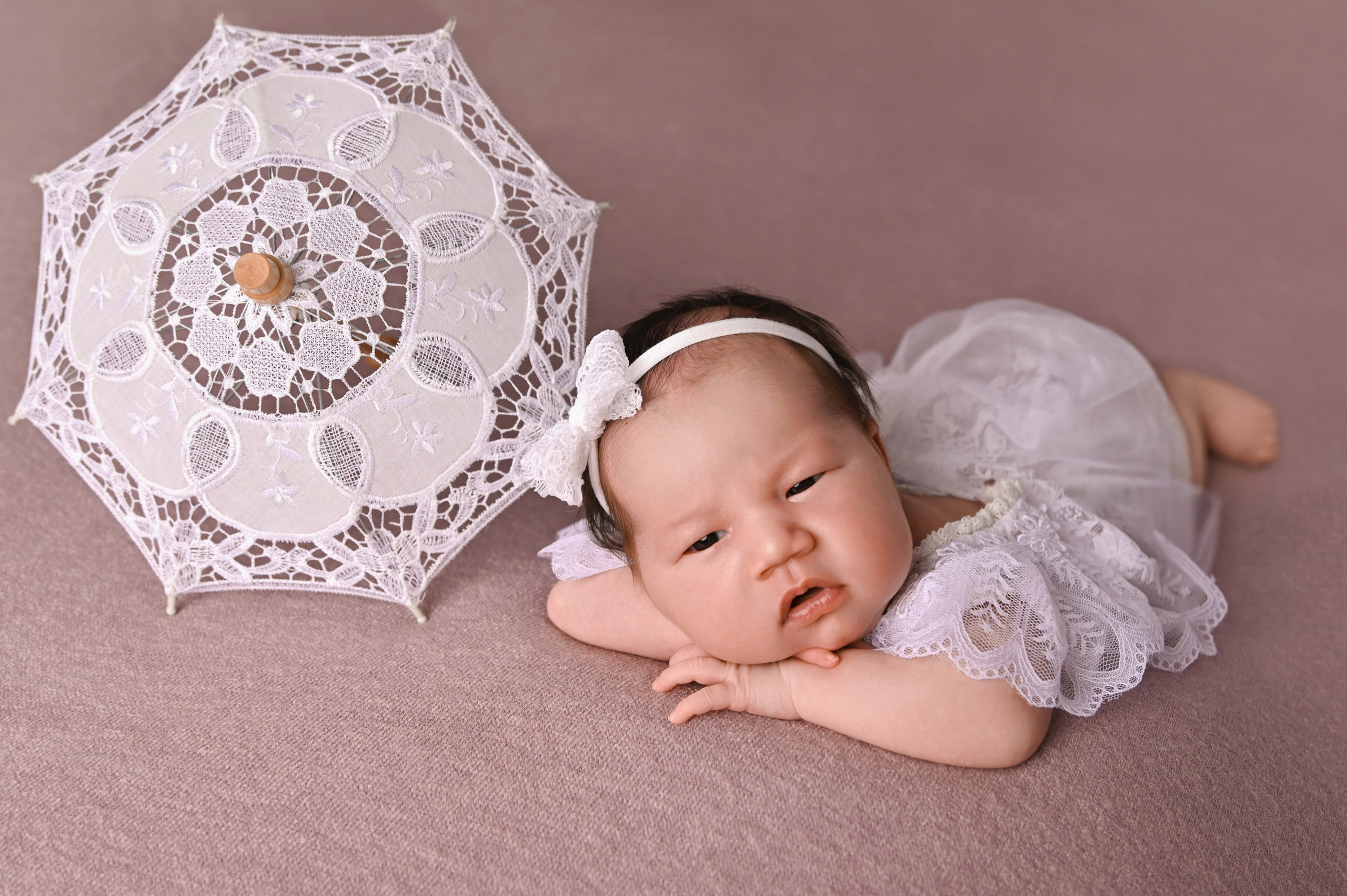 Фотосессия Дара ньюборн. Фотограф Новорожденных и семейный Элла Огай г. Сатпаев