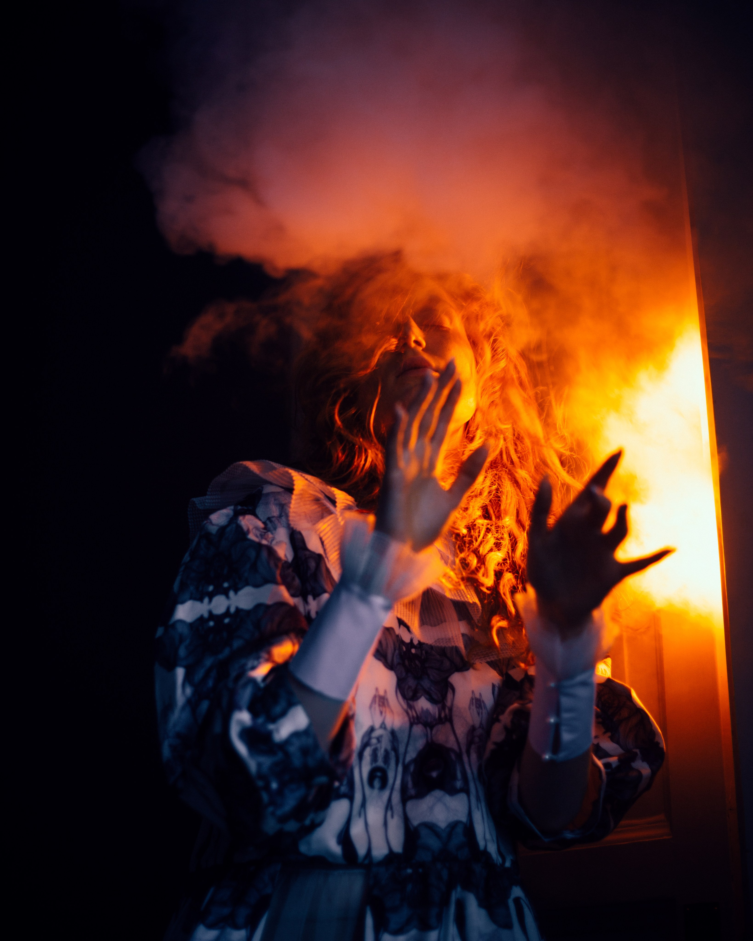 Tür zur Hölle. Портретный фотограф Юлия Дроздова | Санкт-Петербург | Москва