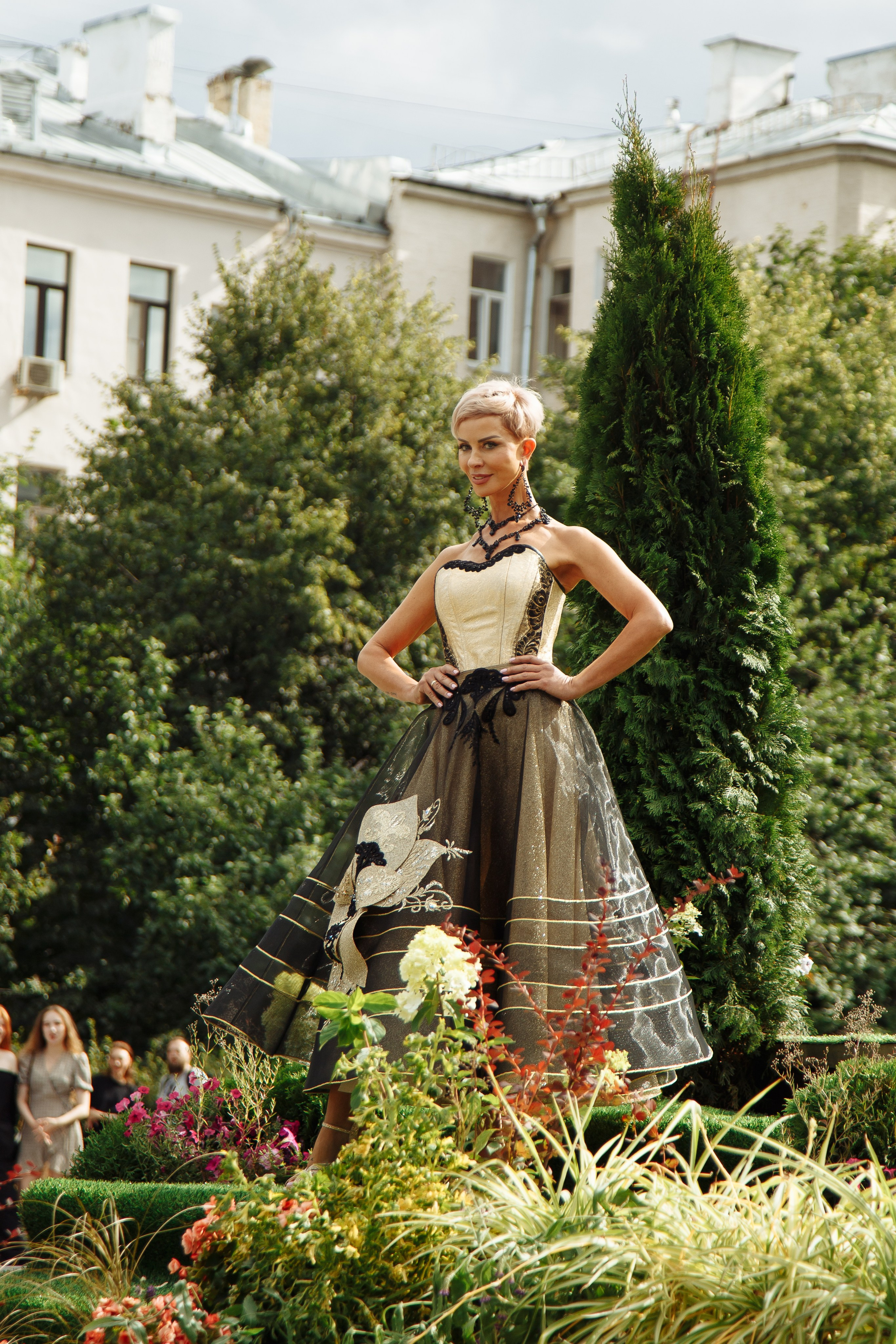 Зеленый подиум. Свадебный Семейный Репортажный фотограф в Москве