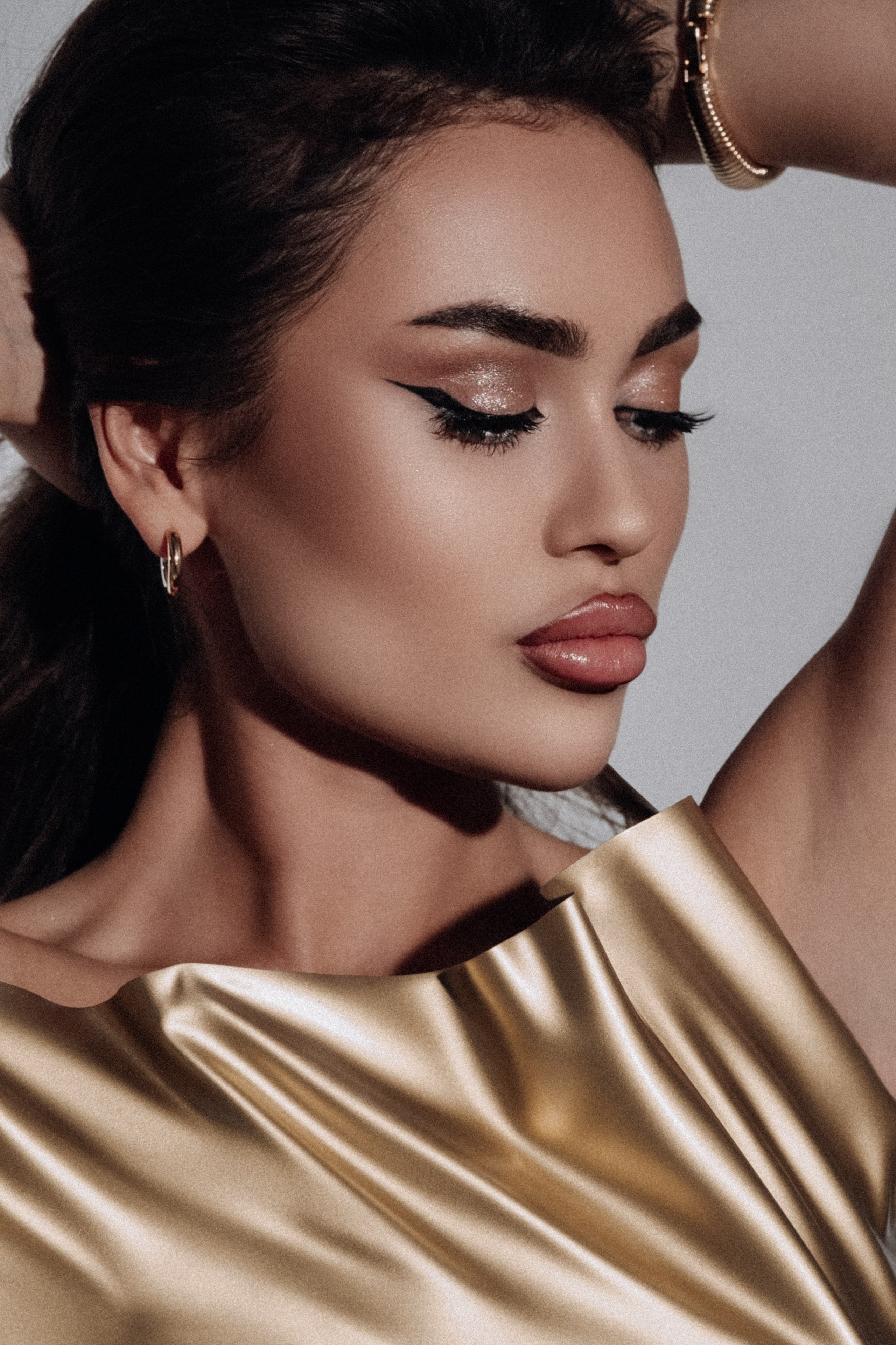 известные женские портреты