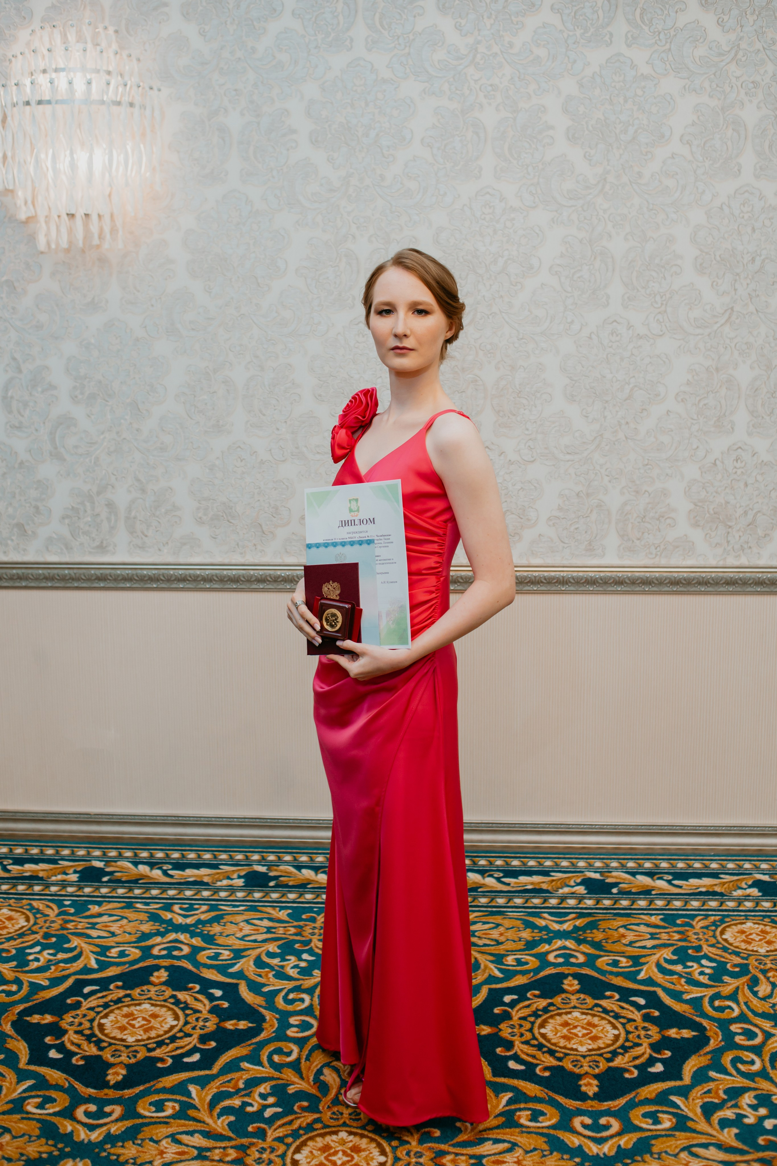 Выпускной. 11 лицей. Фотограф в Челябинске Ополихина Анна