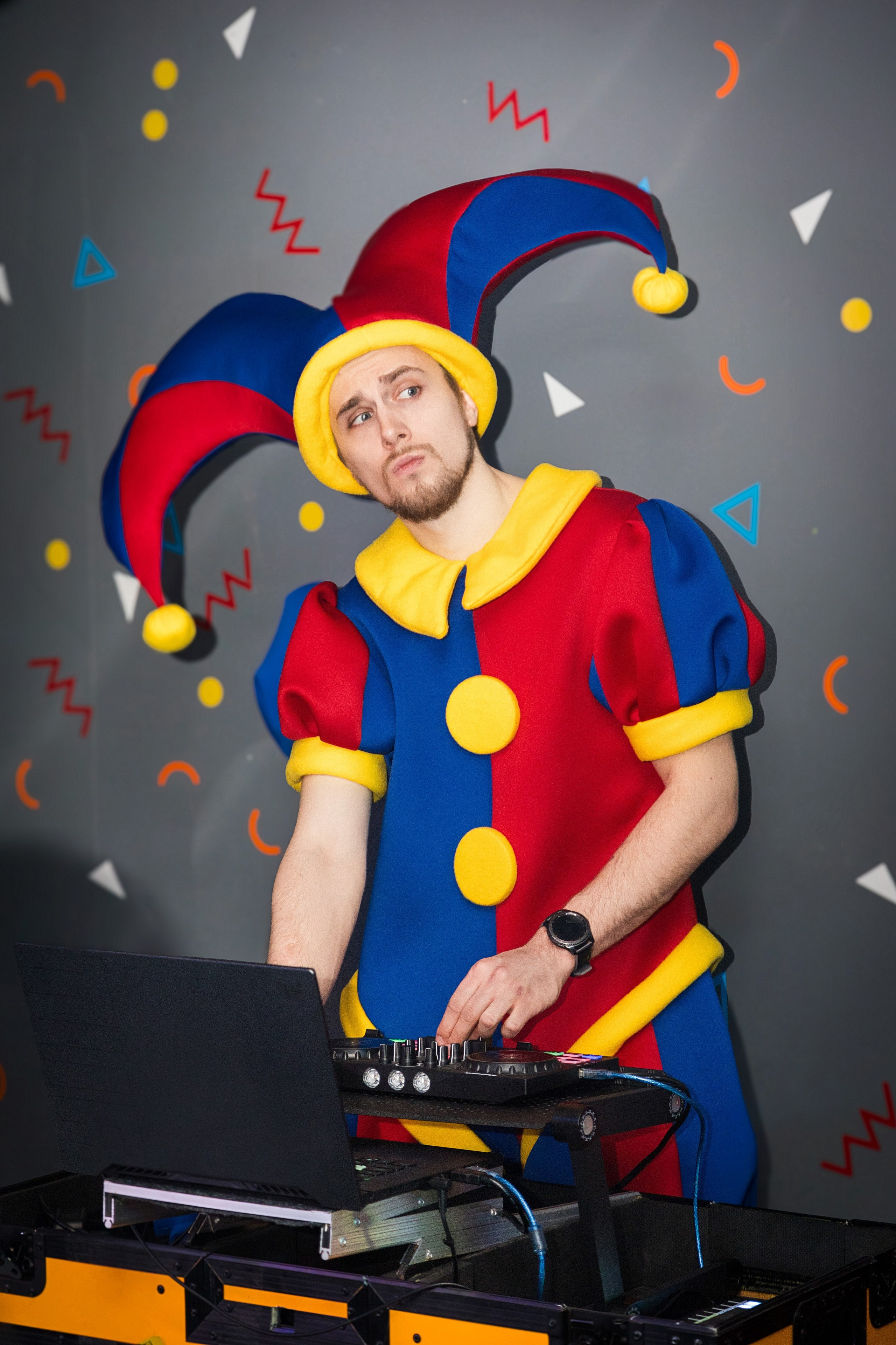 Арлекину 18 лет. Детский фотограф видеограф в Хабаровске Михаил Орлов