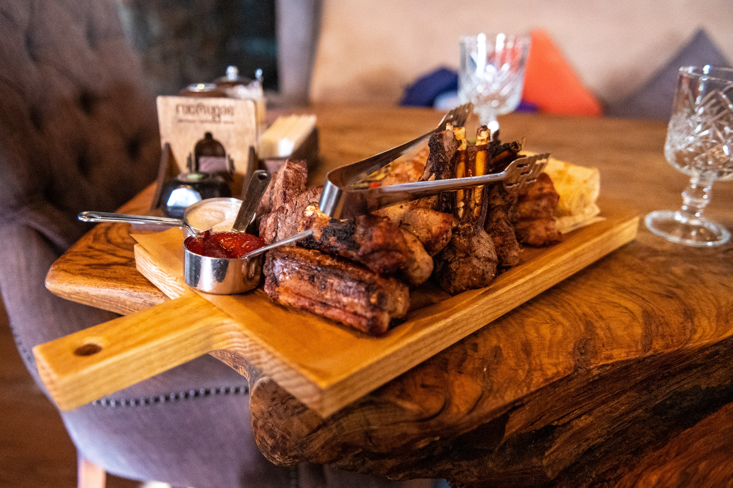 Mice мероприятие — прогулка на водопад Поликаря на курорте Красная Поляна. Репортажный фотограф в Красной Поляне и Сочи Павлюченко Екатерина