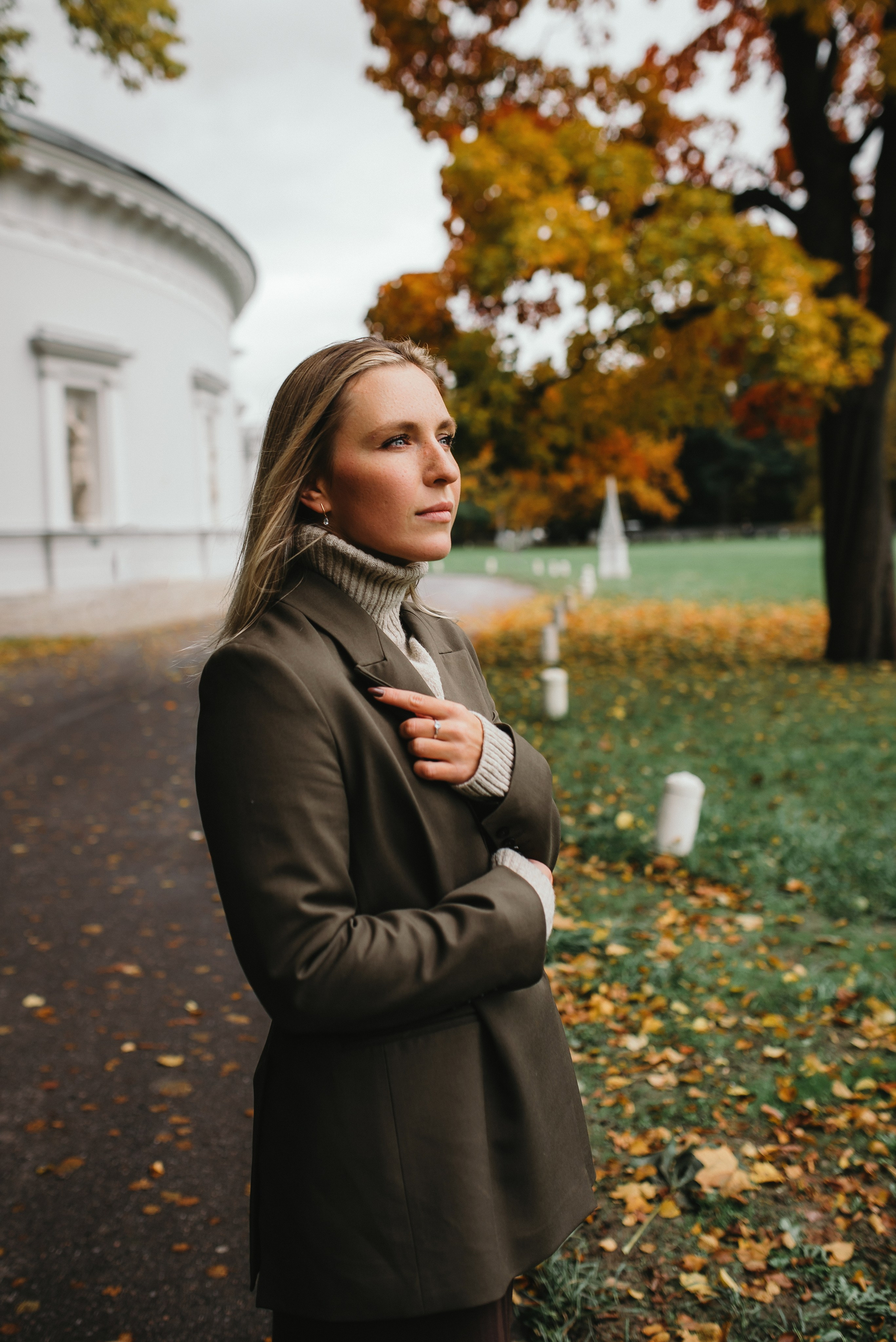 Девушка в осеннем парке Фотосессия Санкт-Петербург 