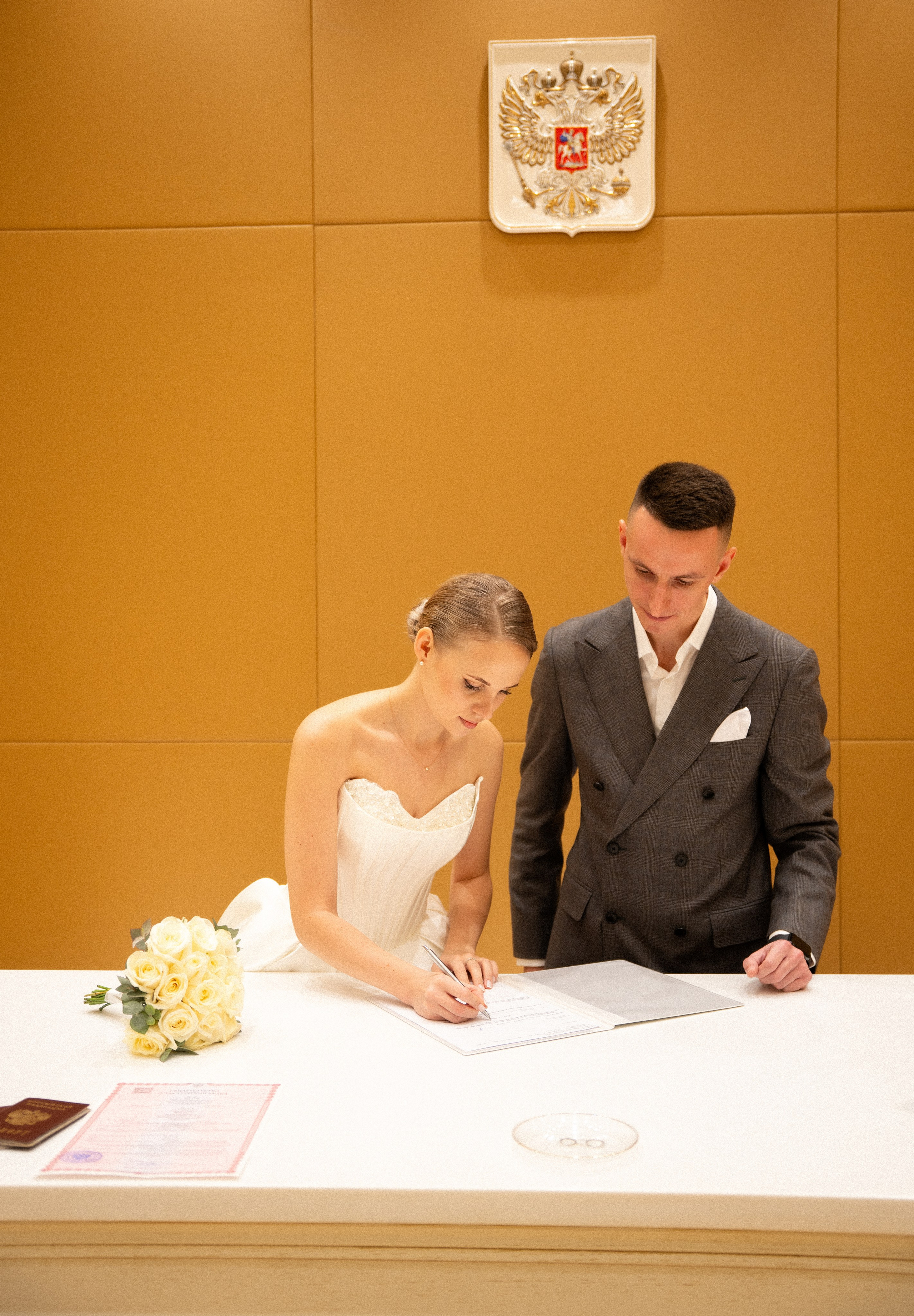 Фотосессия в ЗАГСе. Фотограф в Москве Гончарова Анастасия