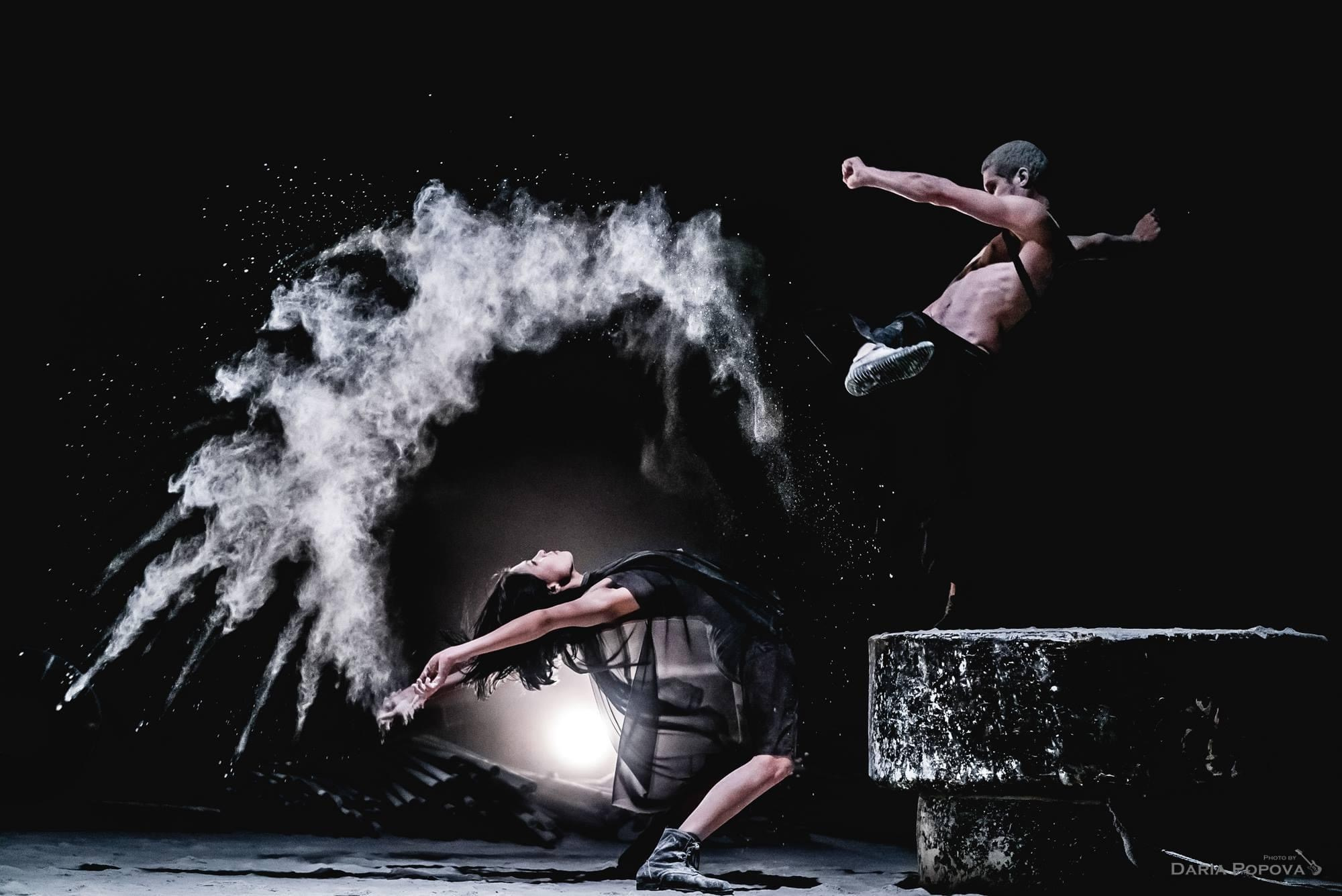 Фотосессия «DUST». Художник по свету Максим Сергачев