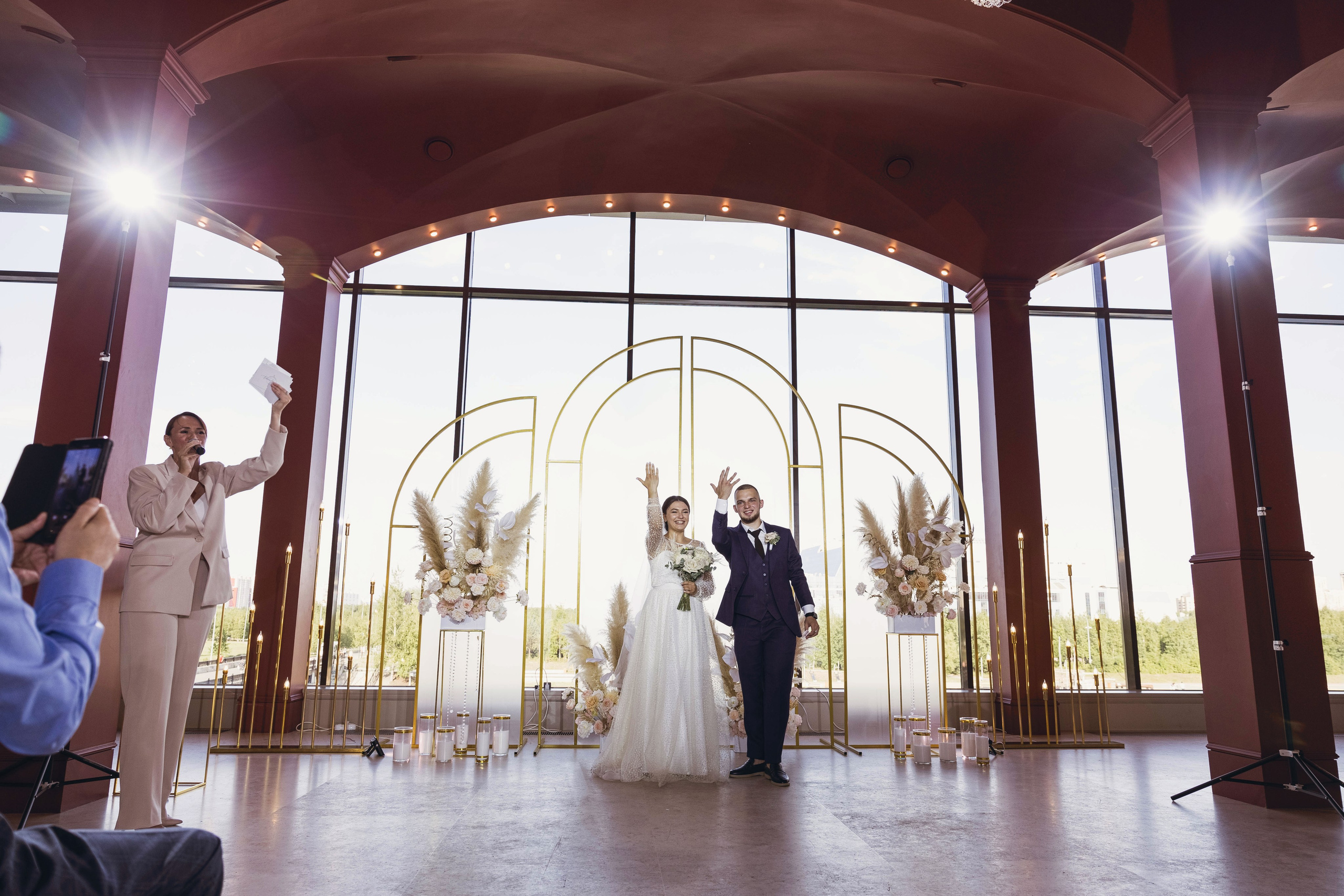 Никита и Ульяна (максимальный — Винотека). Свадебный и семейный фотограф в городе Сургуте Стерликова Светлана