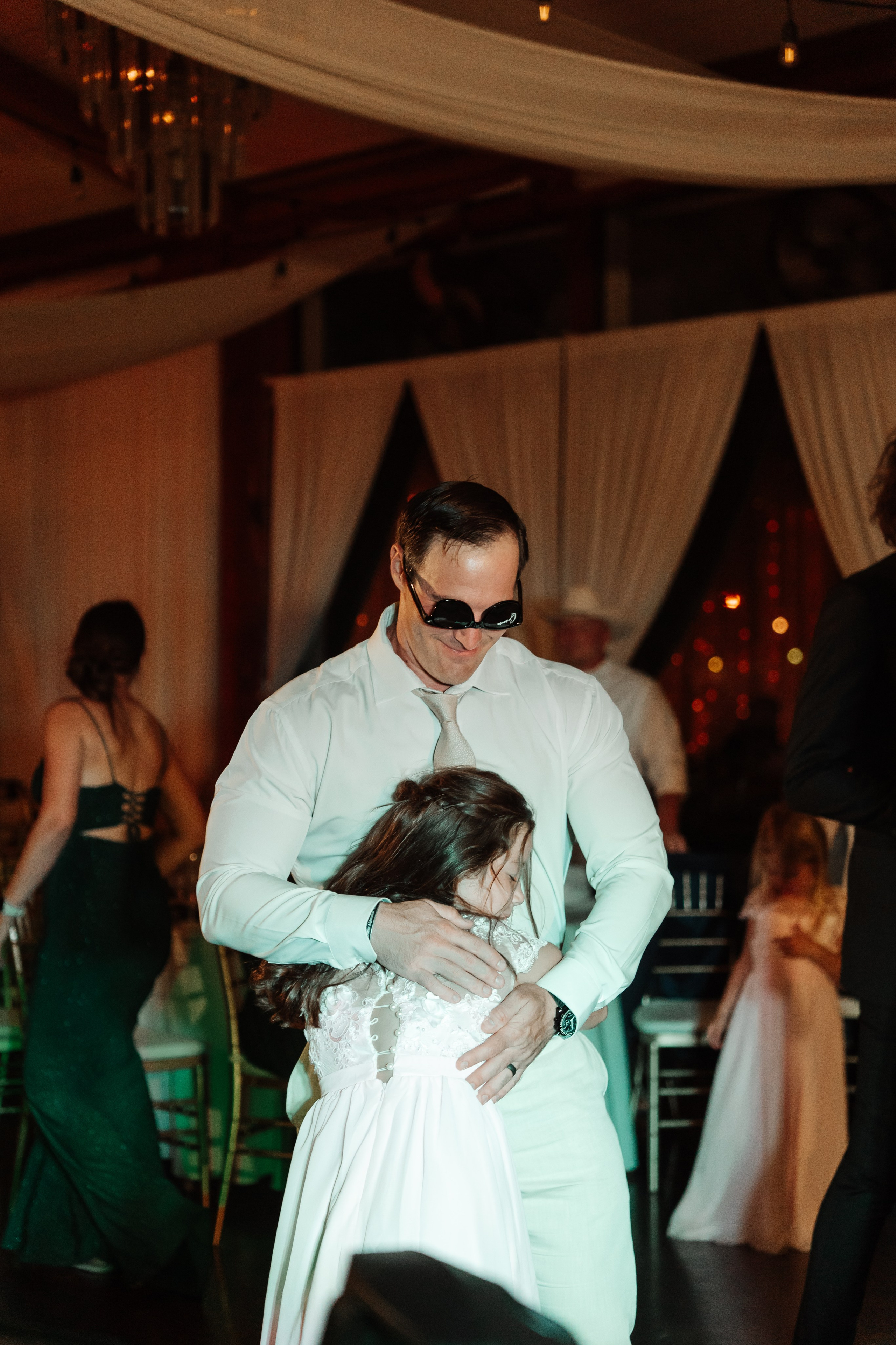 2025-08-16_BryanAmber. Ретушер Зенькевич Света