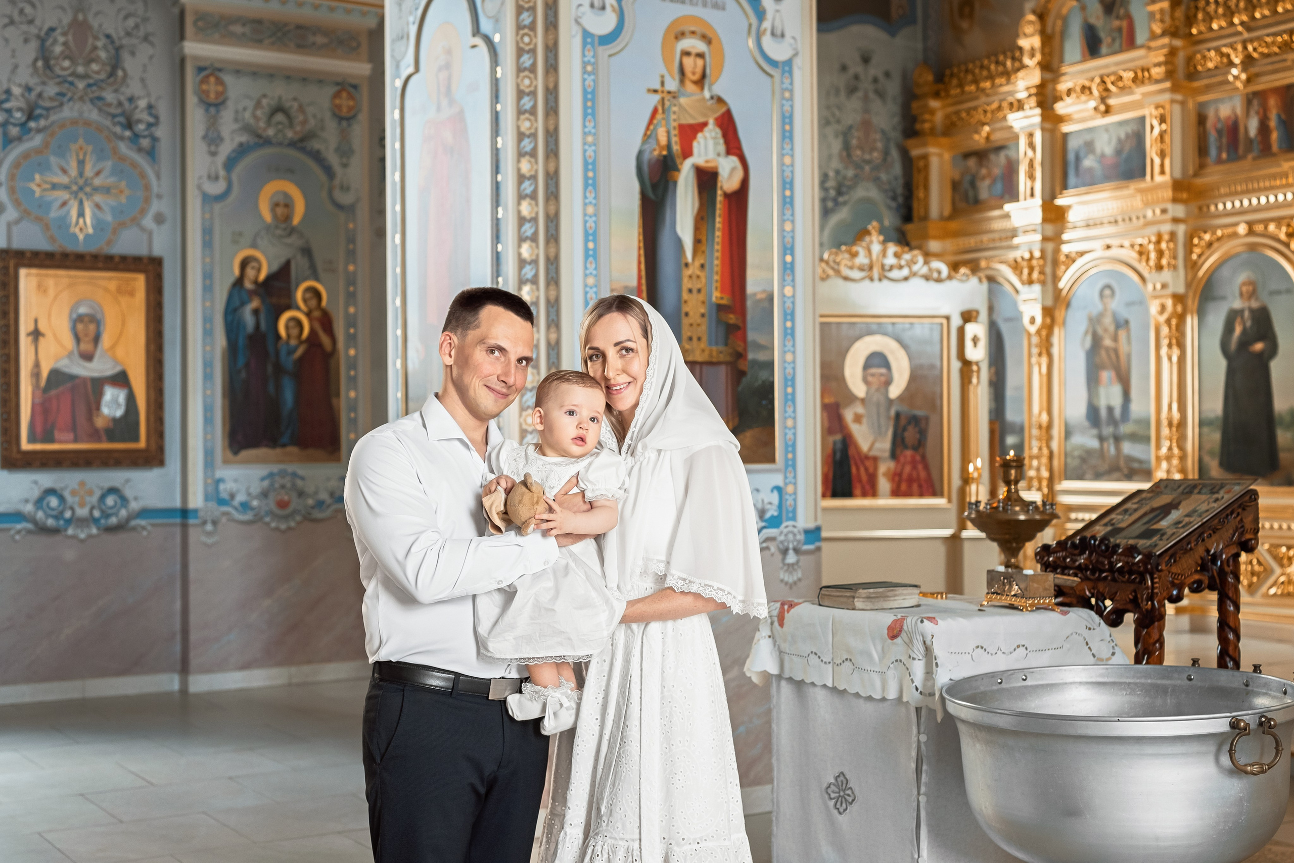 Храм Введения во храм Пресвятой Богородицы. Церковный фотограф на Таинство Крещения и Венчания в Оренбурге и Оренбургской области Екатерина Белкина