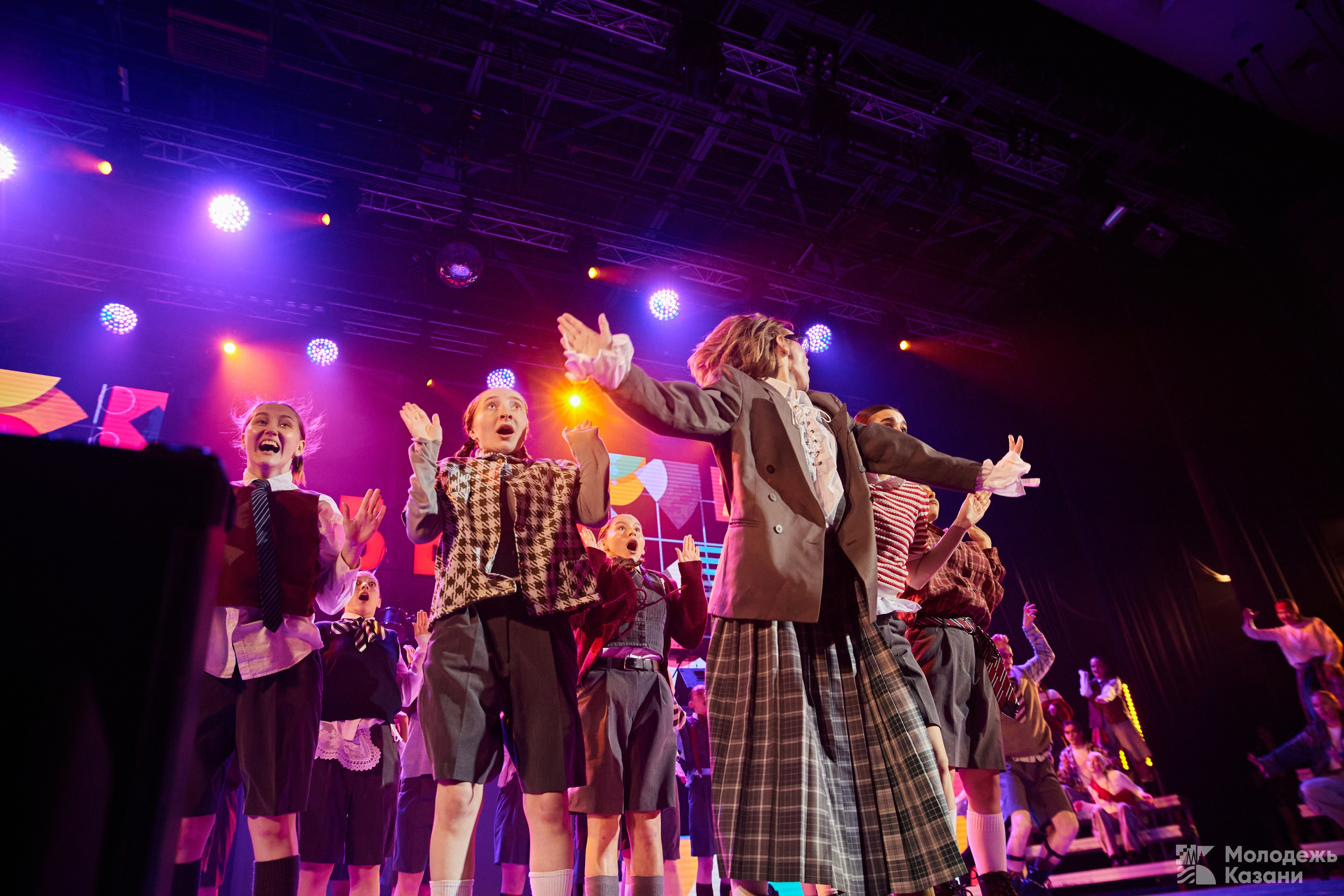 Студенческая весна КФУ. Simpleand1