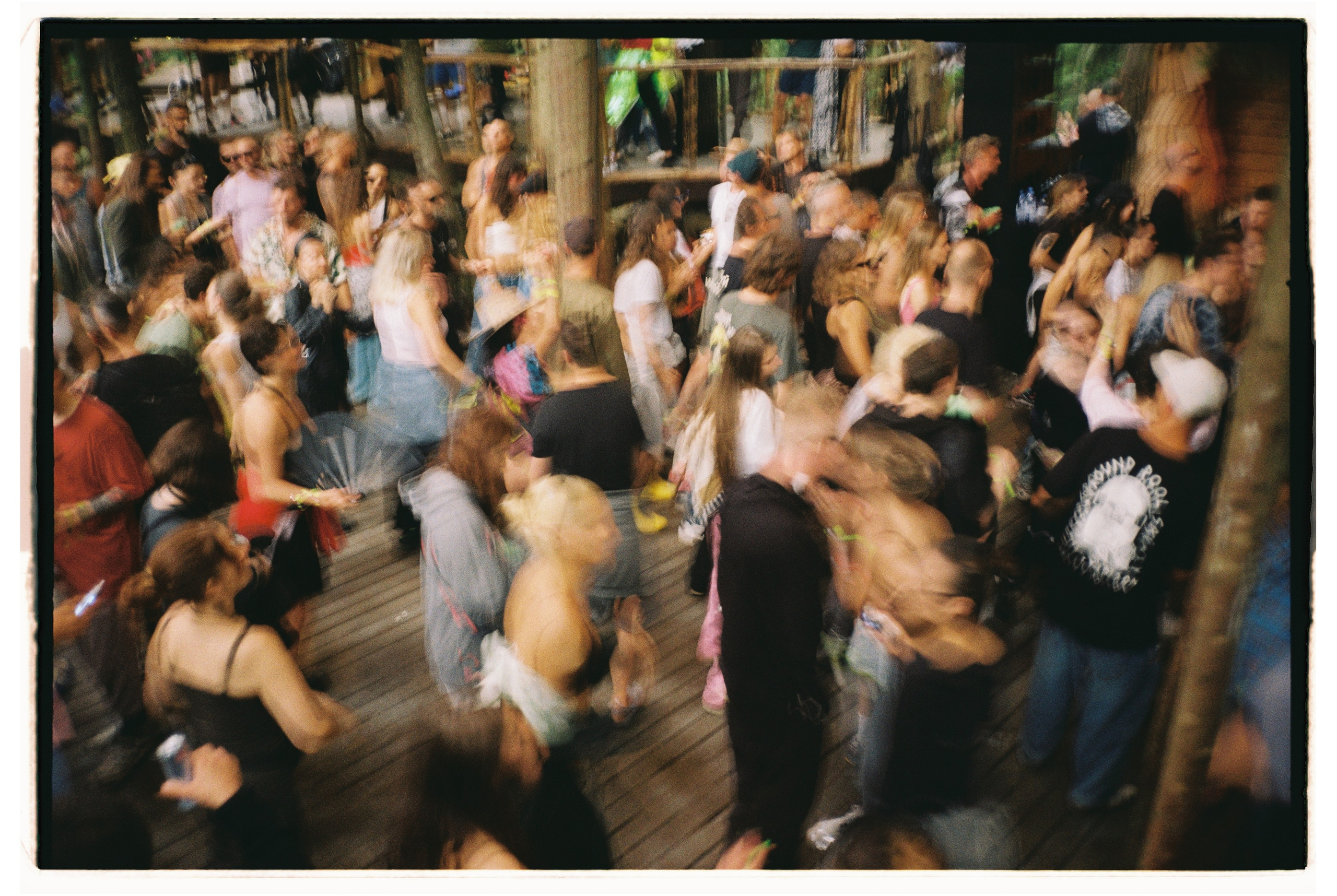 Outline 2024. @tomrus: Рустам Шагиморданов — фотограф