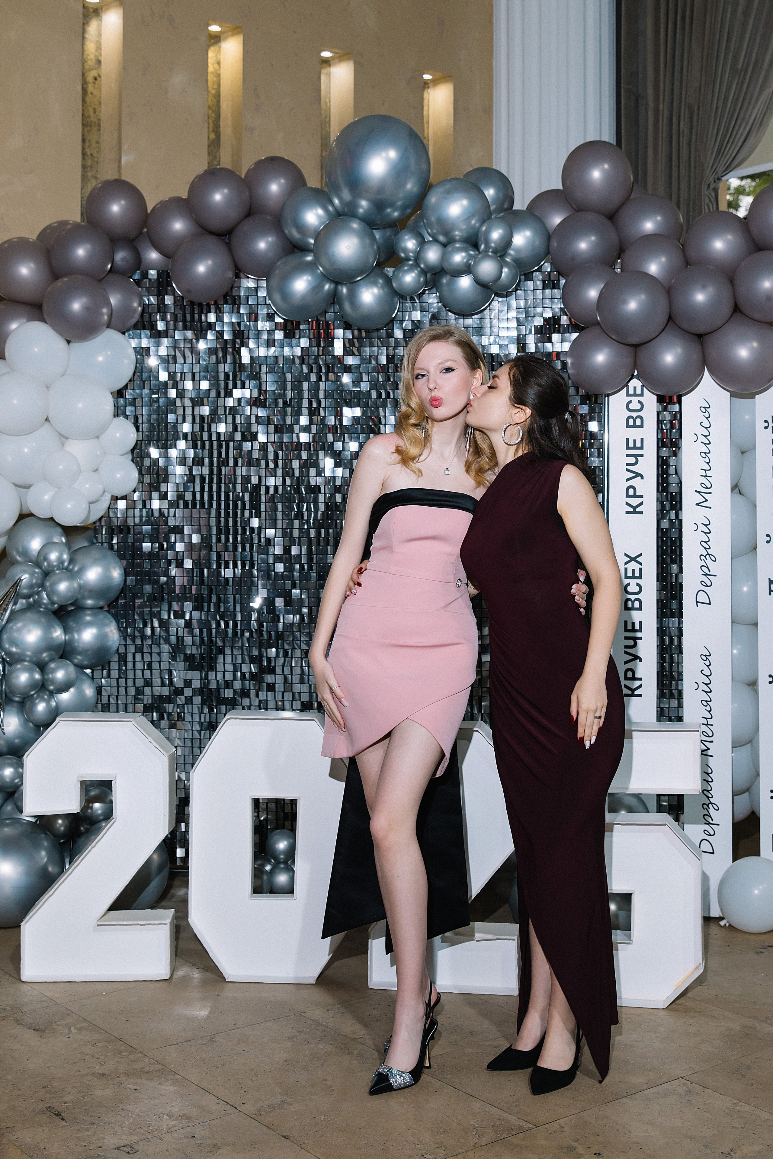 11 класс Гимназия 82. Фотограф и Видеограф в Краснодаре Юлия Солодченко