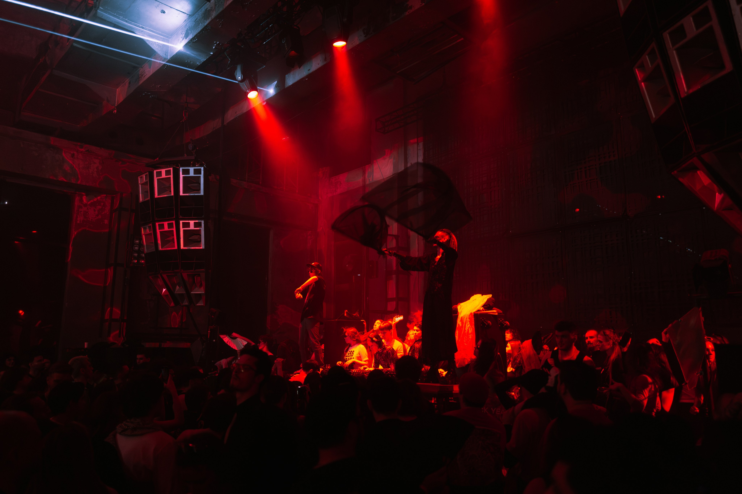 SICK YEARS, ARMA ╳ SILA SVETA. @tomrus: Рустам Шагиморданов — фотограф