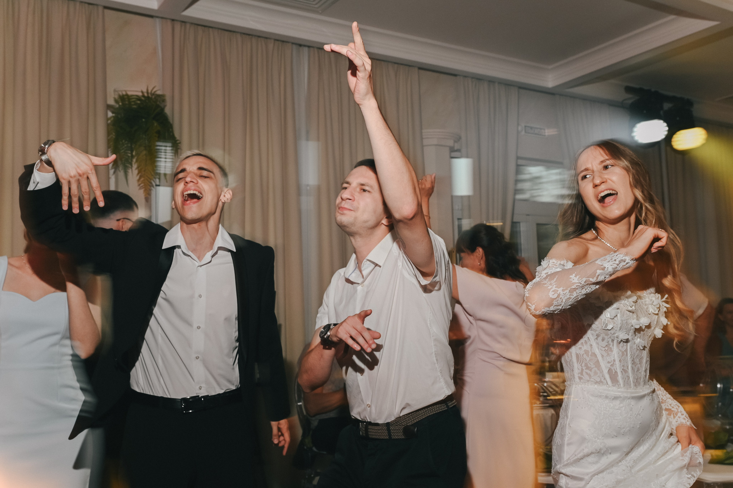 Дима + Даша — Организация Поле Событий. Свадебный и семейный фотограф Волгоград Москва