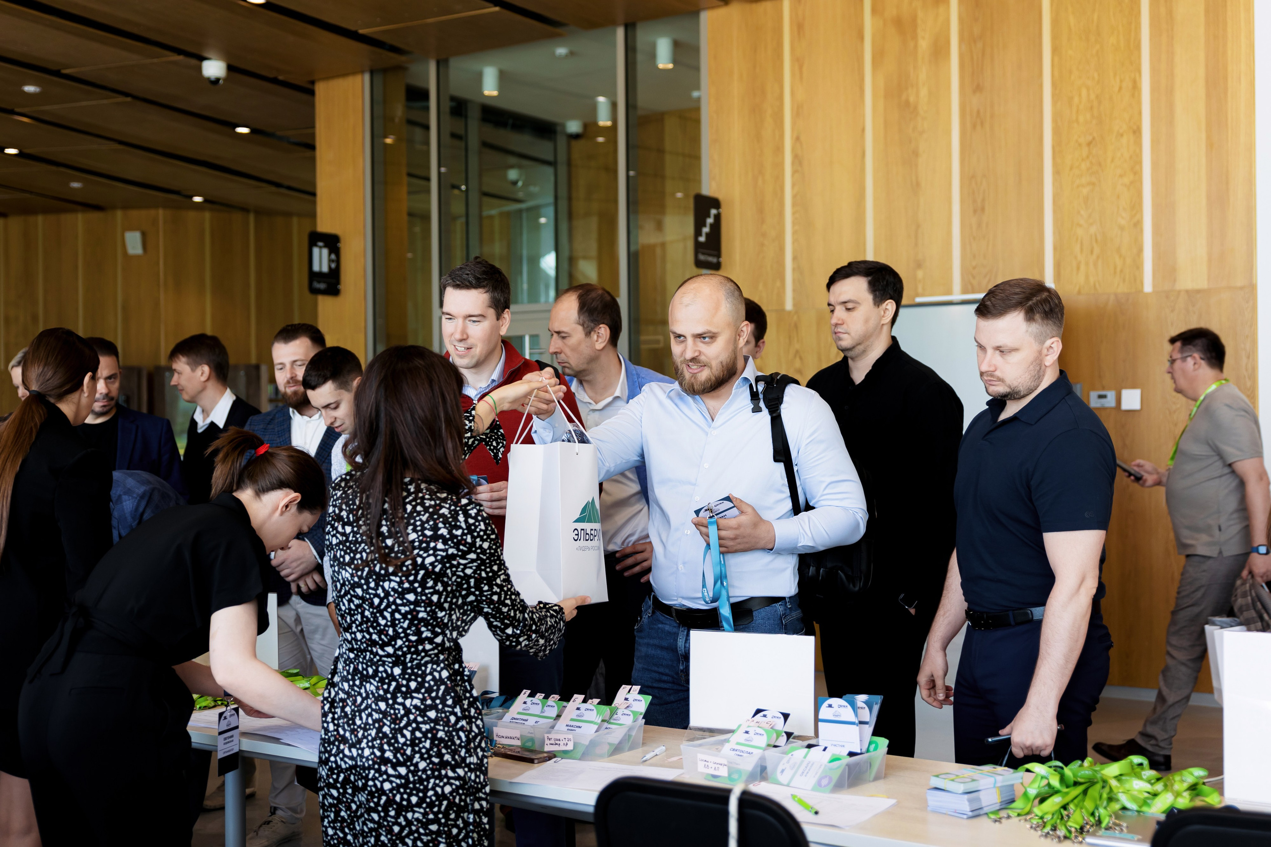 Ежегодная встреча клуба «Эльбрус» | Сенеж. Репортажный фотограф Семён Борисов | Москва