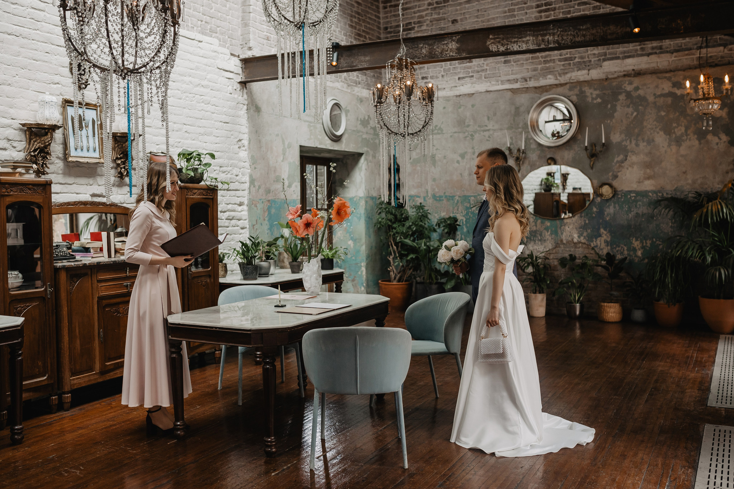 Выездная регистрация брака в пространстве Yauza