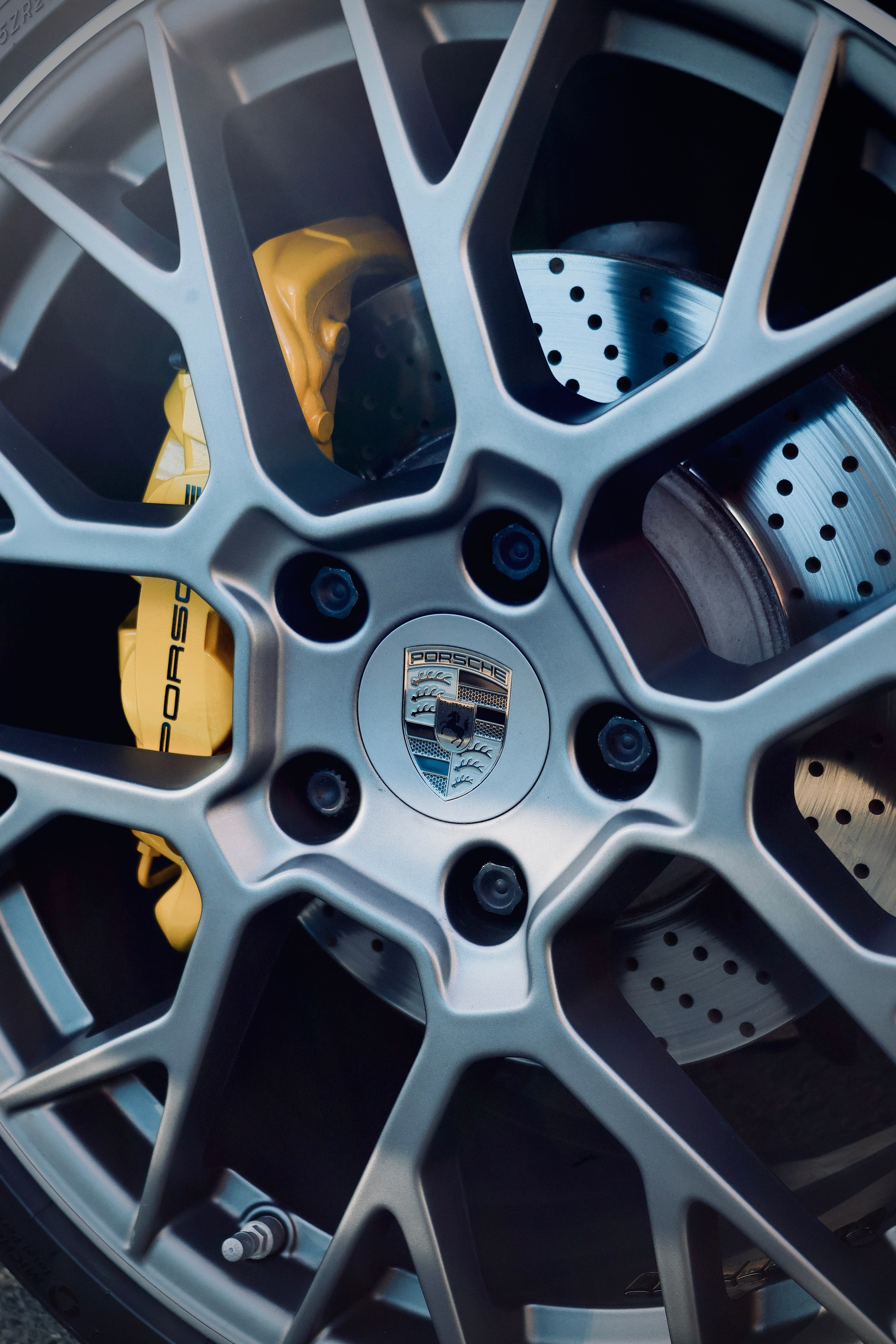 Художественная съемка автомобиля для рекламной публикации. Портретный Фотограф Александр «Konevtsoph» В Санкт-Петербурге