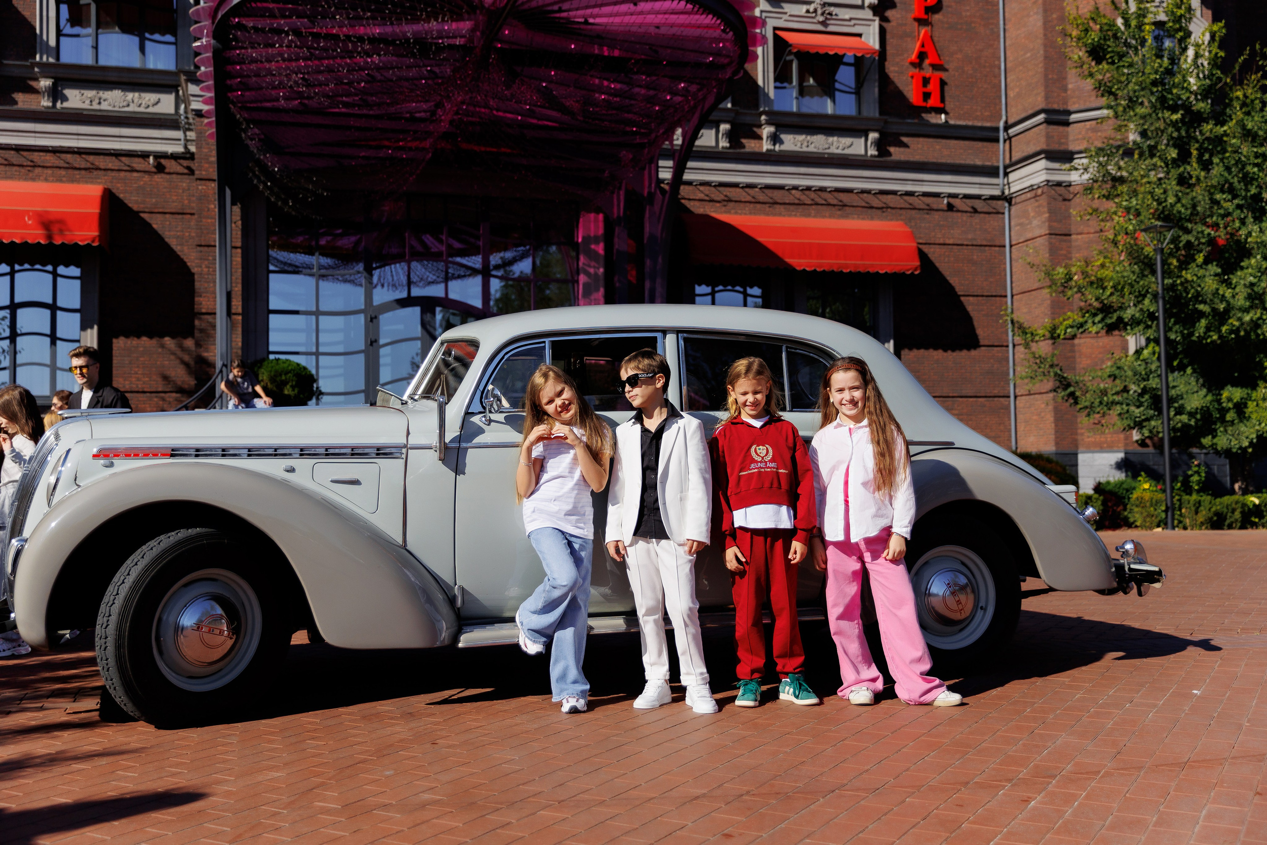 Фотосессия на день рождения Праздничная съемка от профессионального фотографа. Красильников Евгений — профессиональный фотограф в Ростове-на-Дону