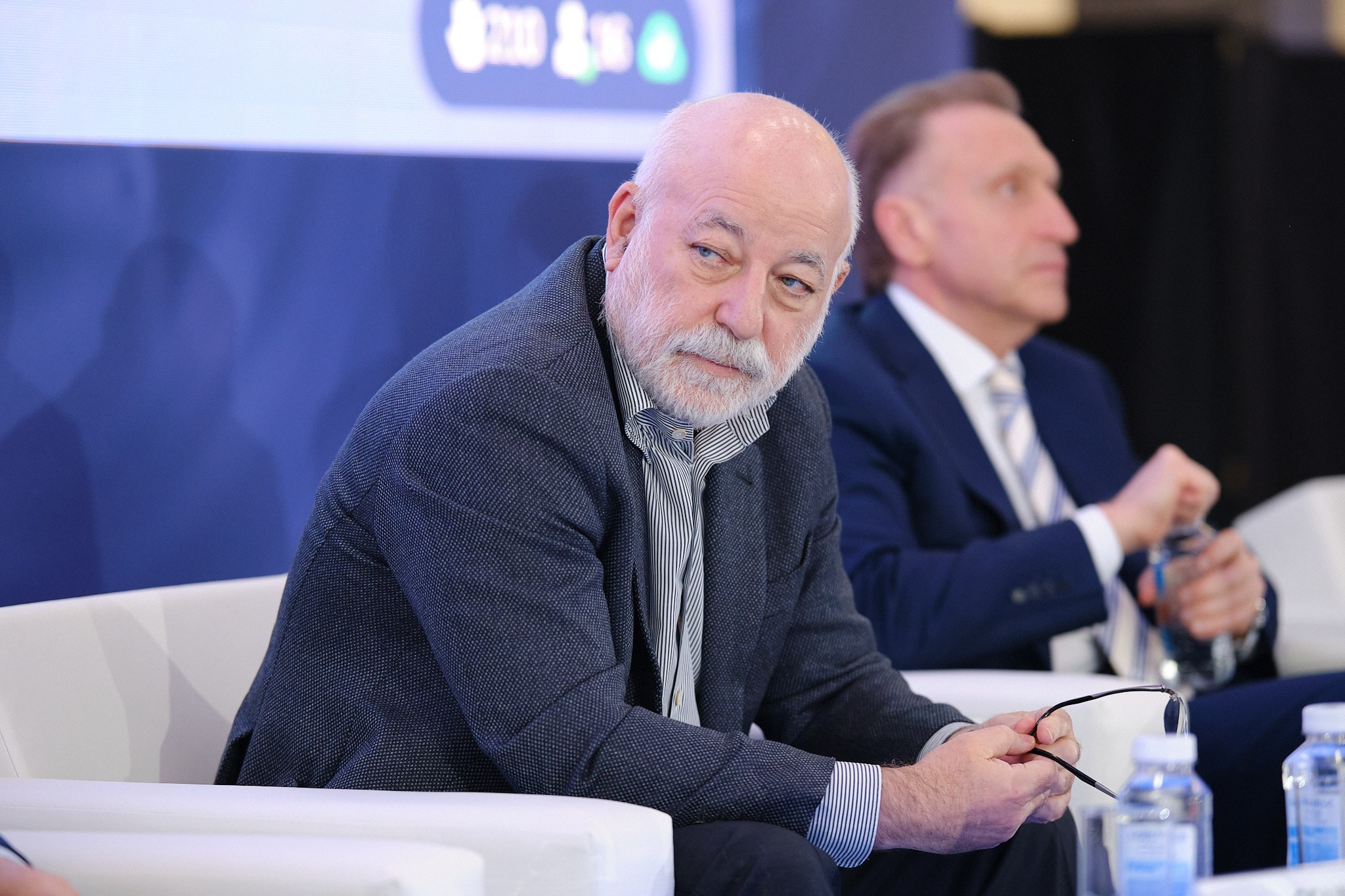 Конференция СКОЛТЕХА «Фронтиры прогресса». Профессиональный фотограф в Москве Павел Жданов