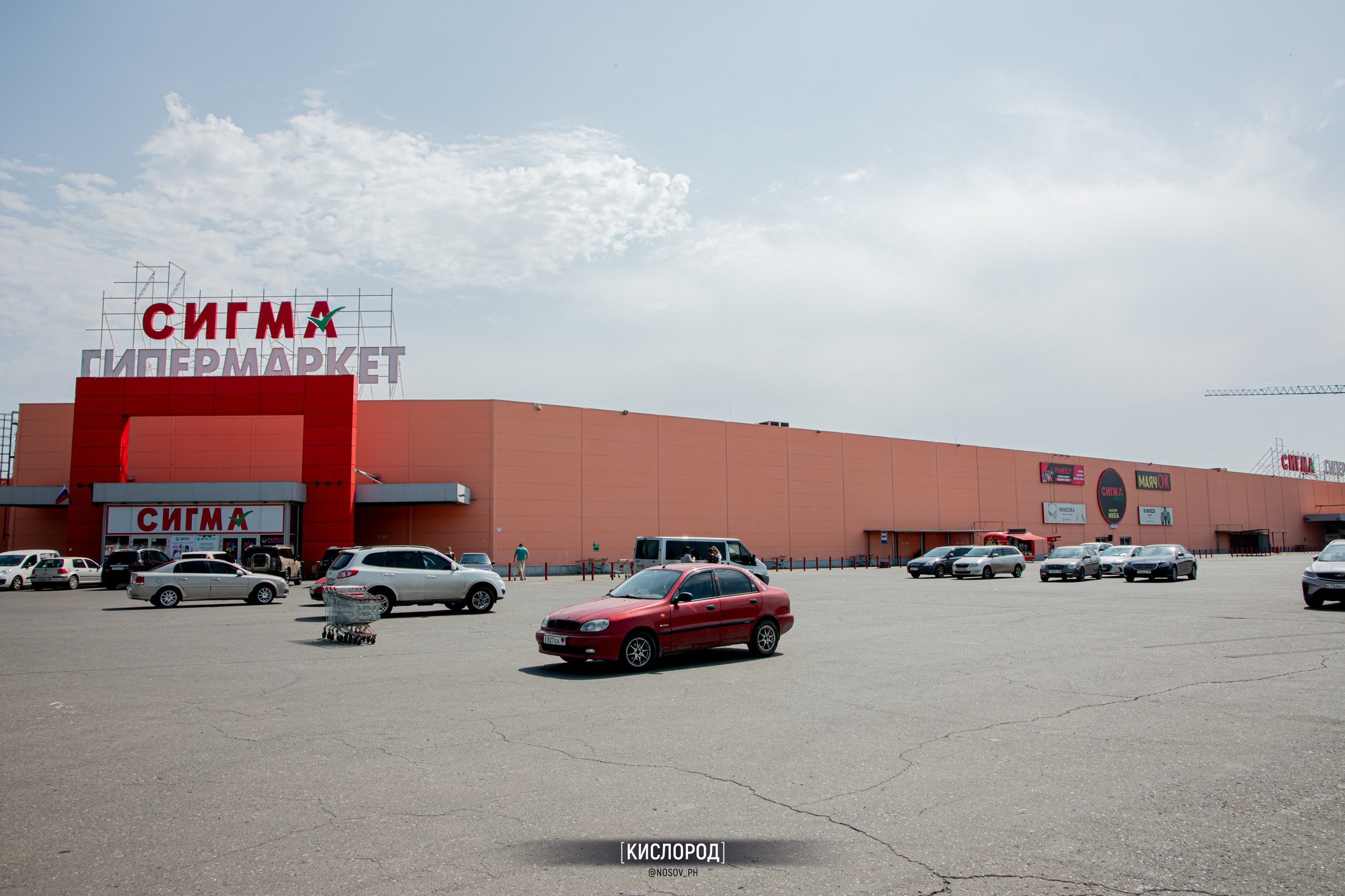 Репортажная съемка с открытий магазинов. Свадебный, репортажный и фуд фотограф в Донецке и Макеевке Носов Дмитрий