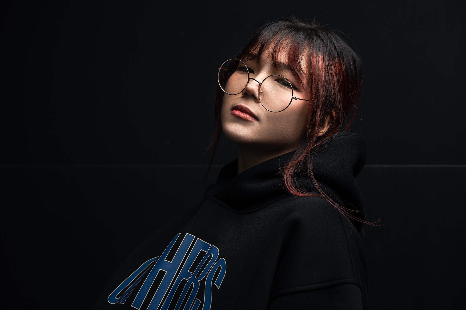 Портретный фотограф в Москве — Иван Саяпин