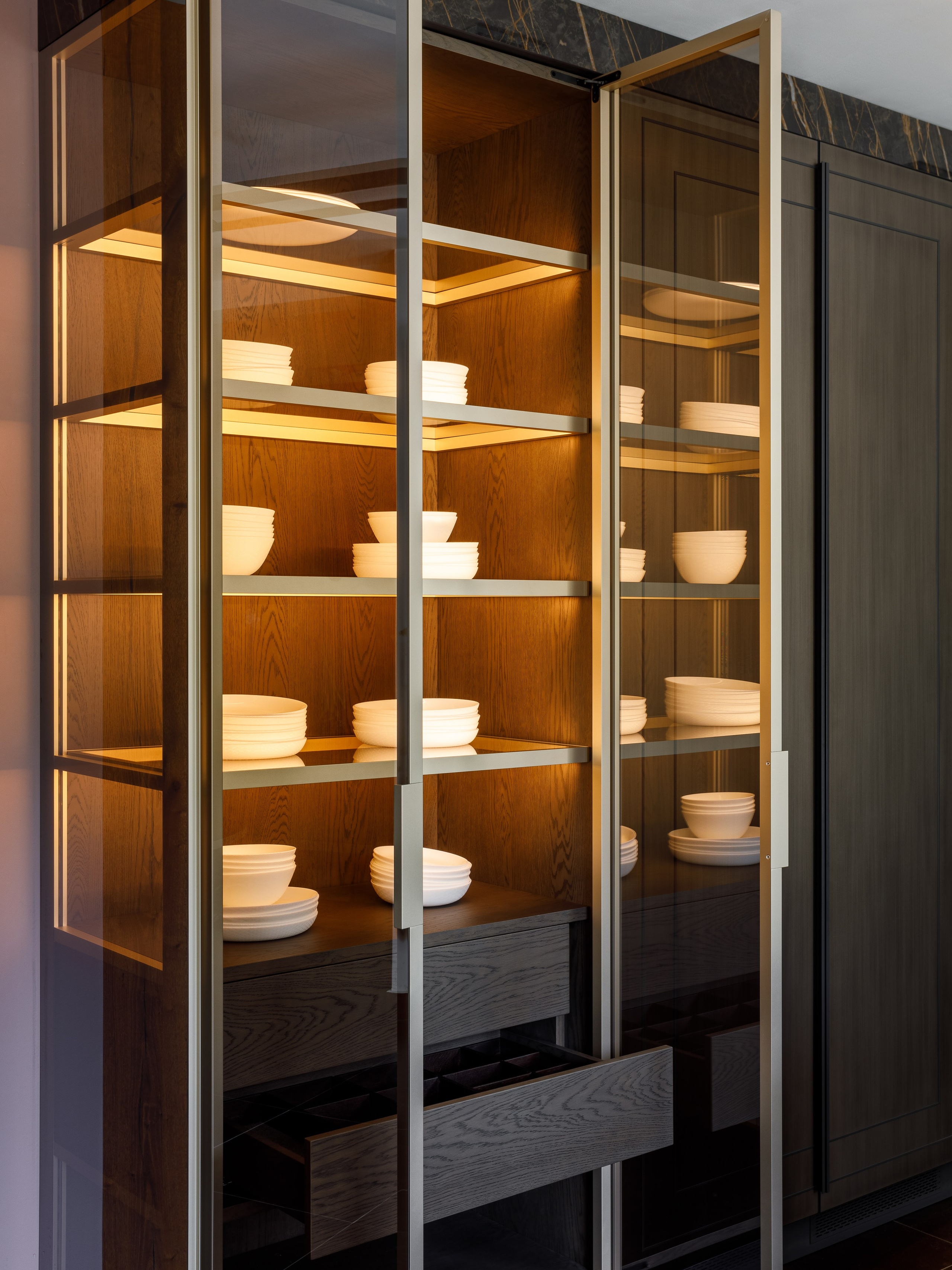 САЛОН GIULIA NOVARS В САМАРЕ. Интерьерный фотограф Дима Птицын и стилист Дарья Копылова