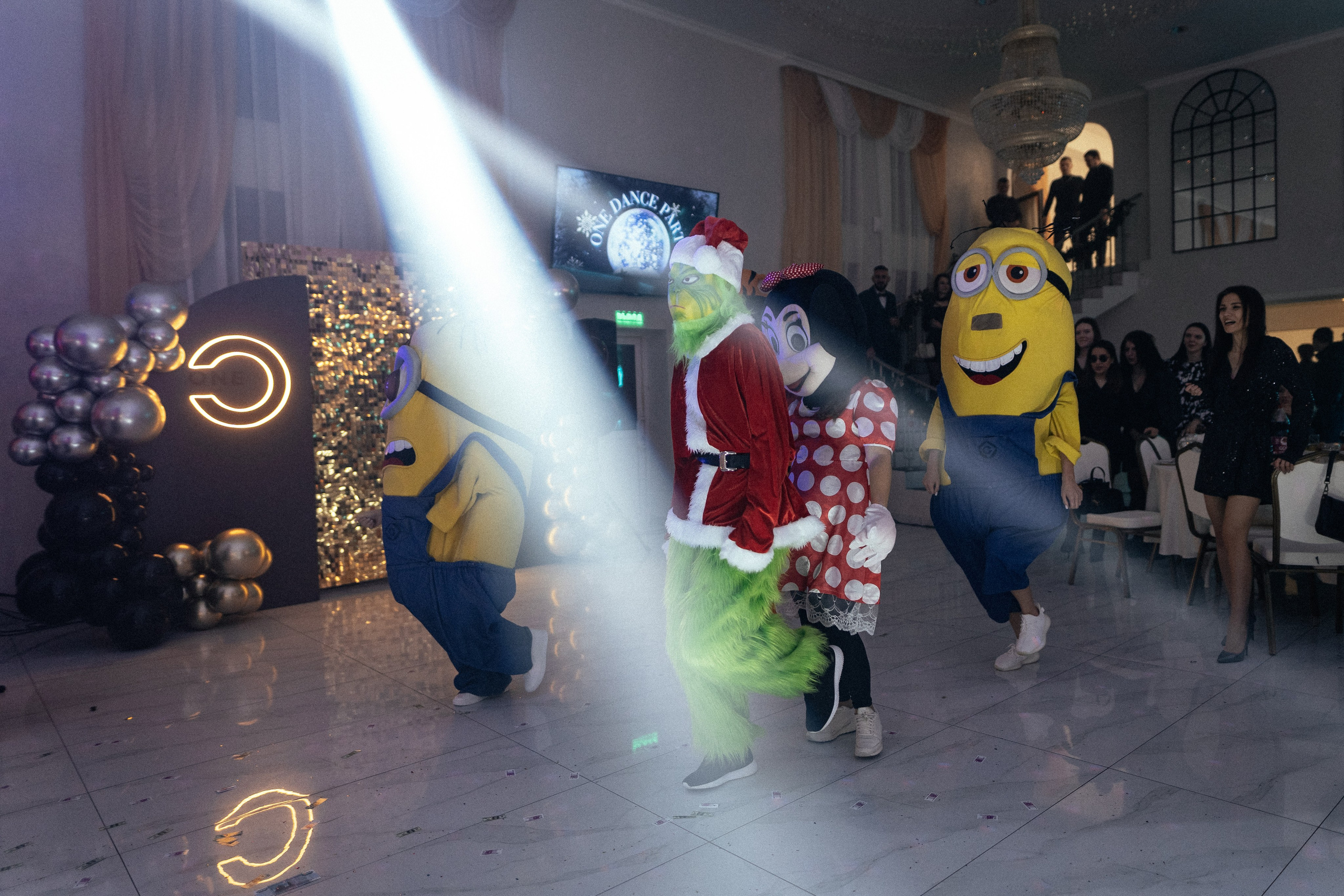 Новогодний корпоратив. Репортажный фотограф в Новосибирске. Алексей Гриценко