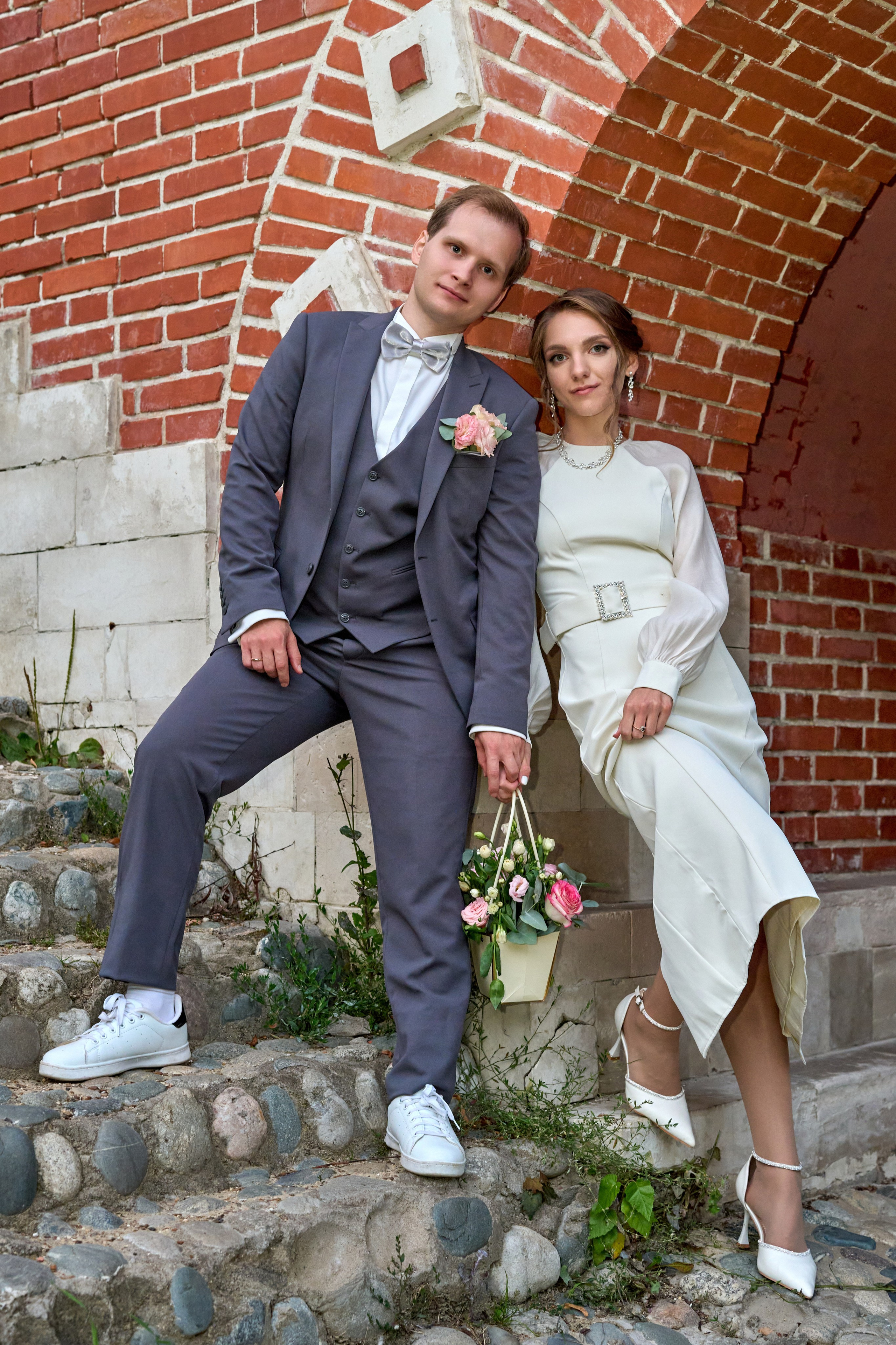 Студийные и выездные свадебные фотосессии