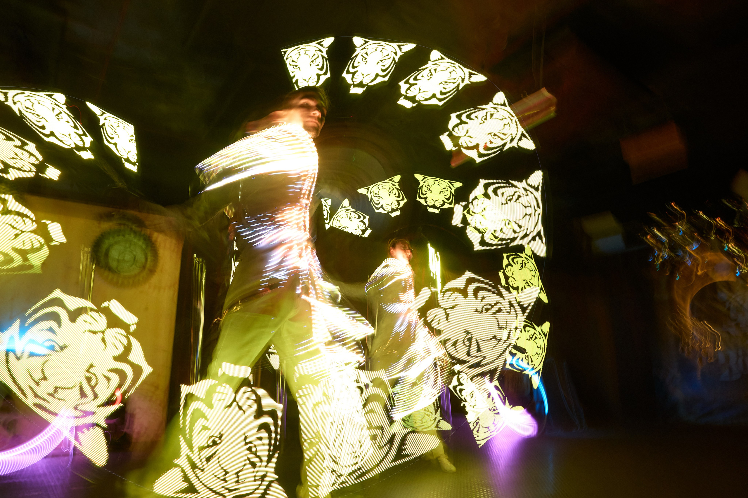 Фотосъёмка квестов и квест-шоу. Предметный и репортажный фотограф Алексей Кротов