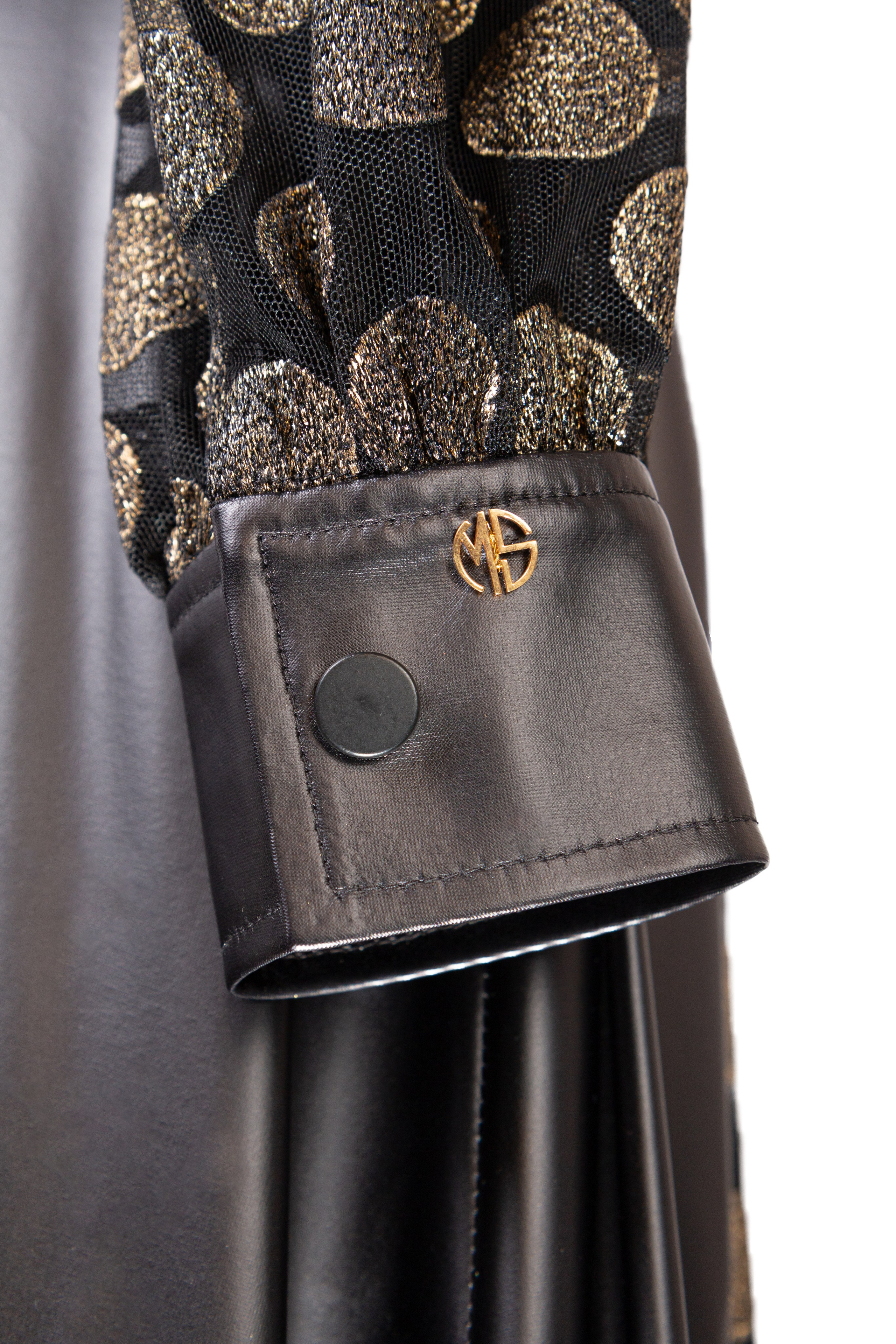 Фотосъёмка одежды и коллекций. Предметный и репортажный фотограф Алексей Кротов