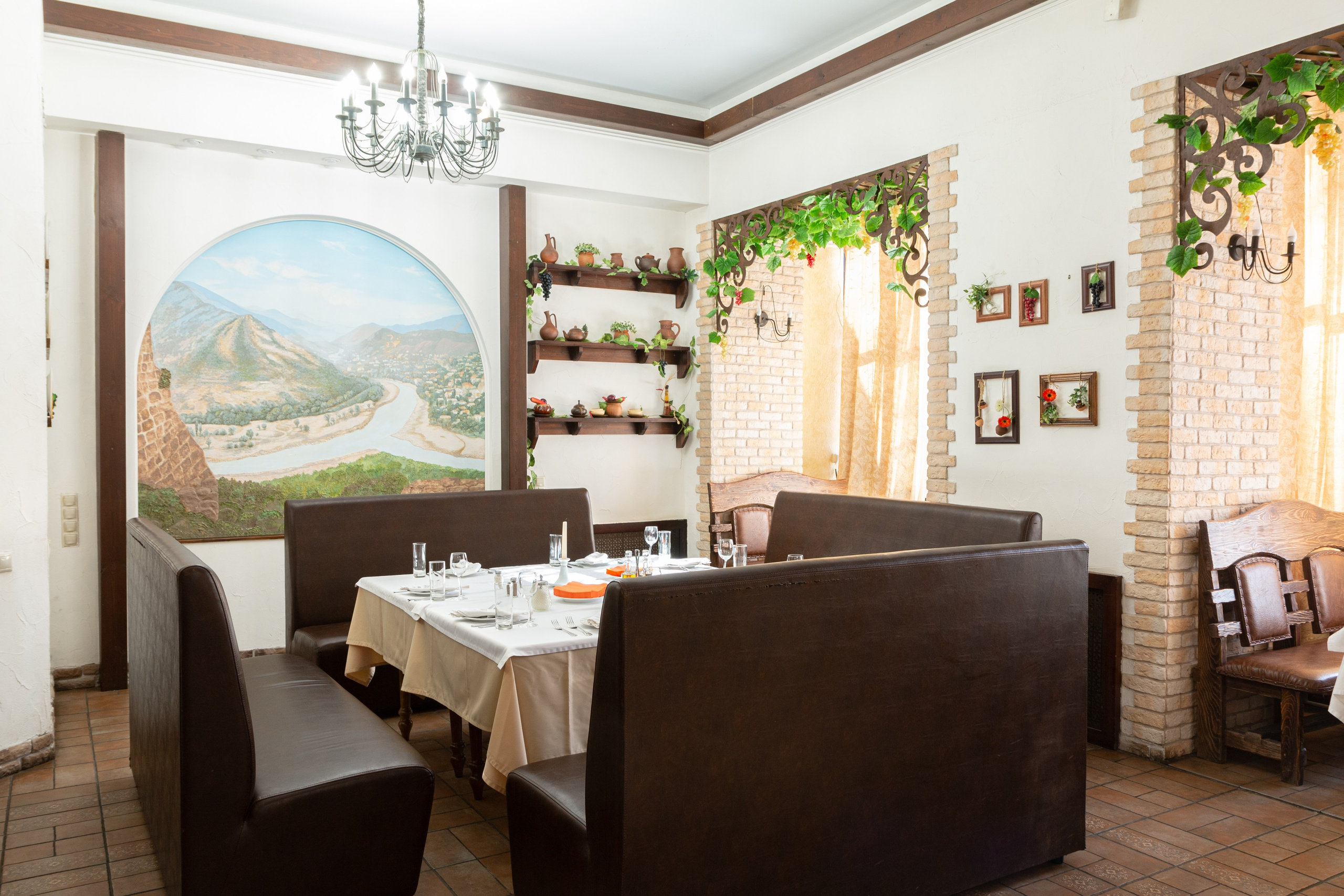 Интерьерная съёмка для кафе и ресторанов. Предметный и репортажный фотограф Алексей Кротов