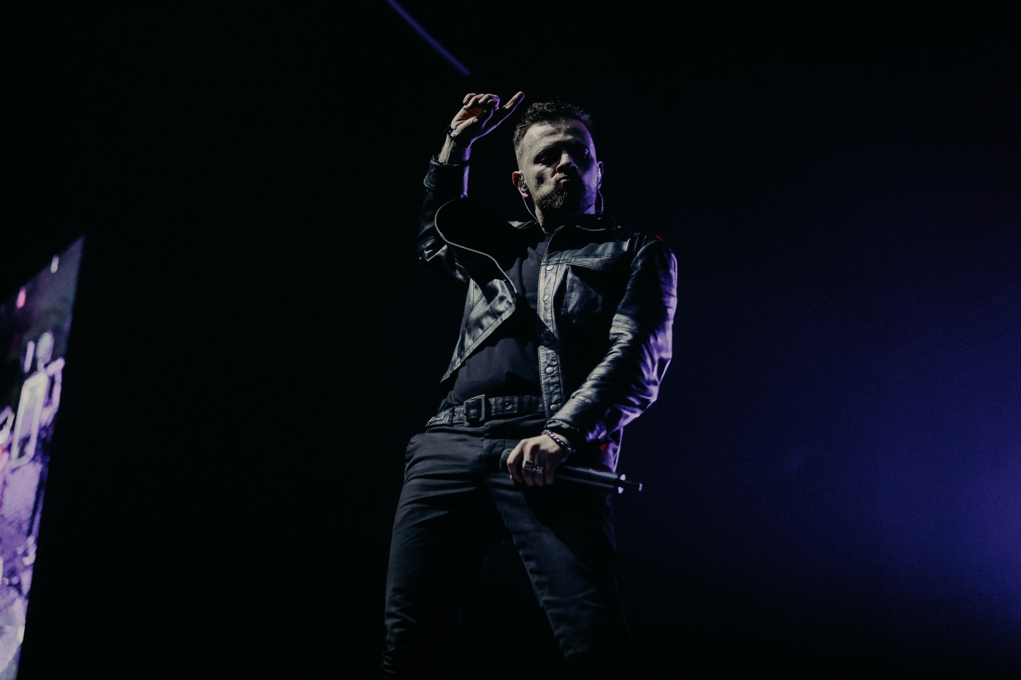 ANACONDAZ @MUSIC MEDIA DOM