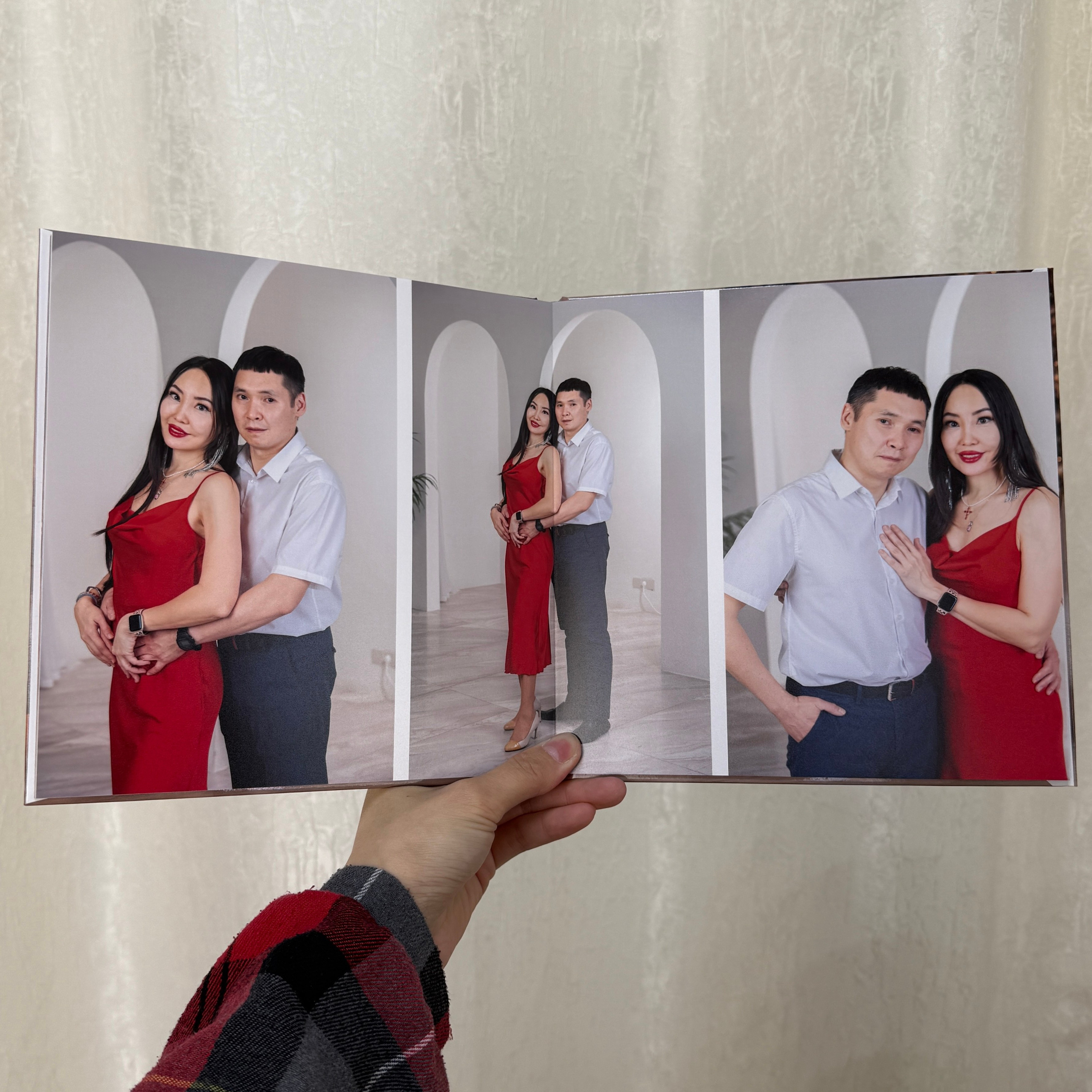 «Новый год счастливой семьи» Премиум 20×20 — 20 страниц. ФОТОГРАФ в Якутске Сардана Баишева