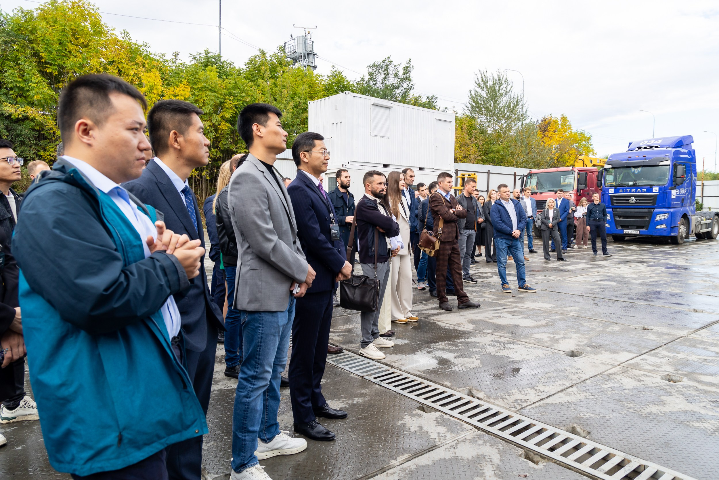 Открытие учебного центра «SITRAK». Репортажный и студийный фотограф во Владивостоке Дударева Софья