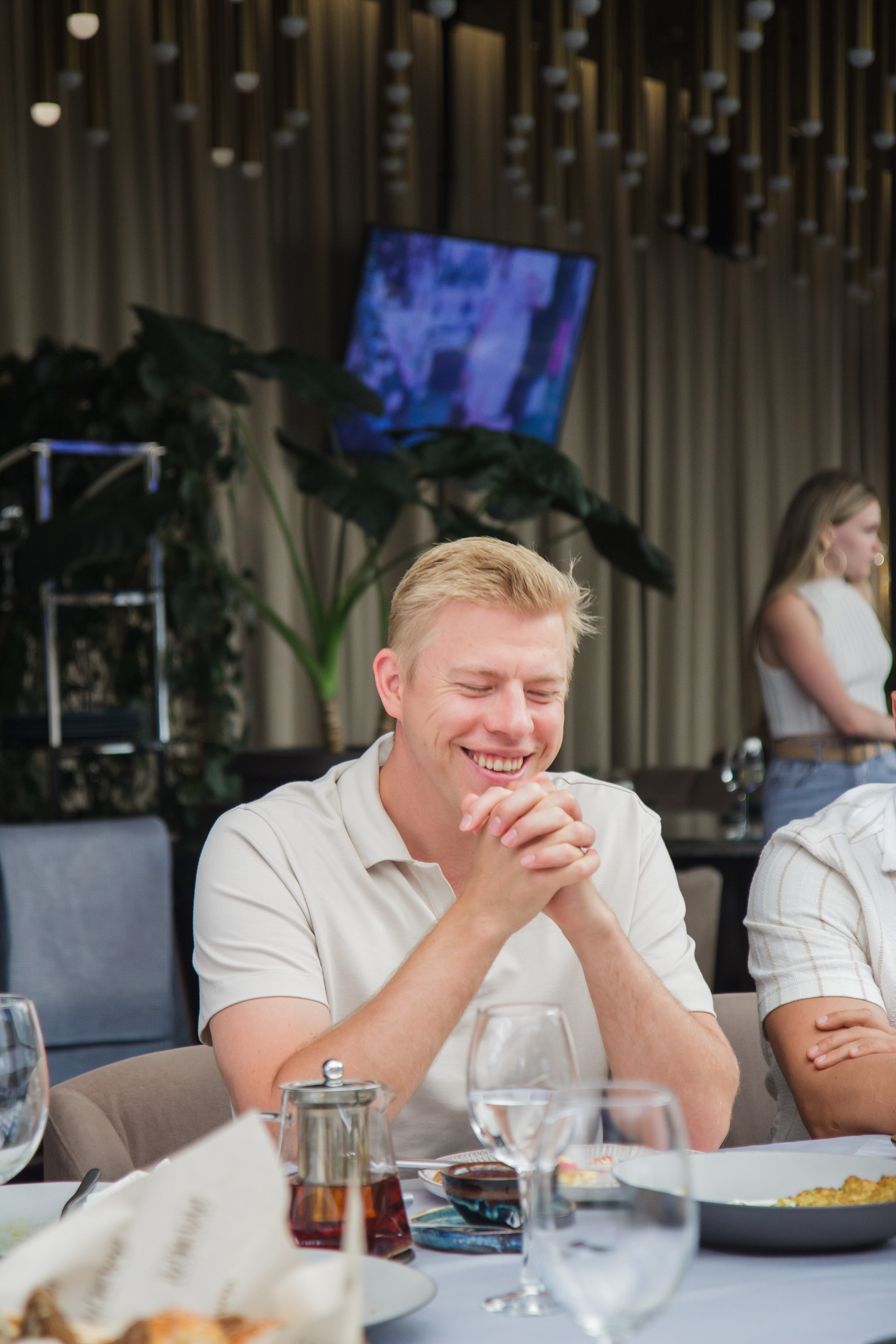 Бизнес-завтрак Германа Гаврилова. Фотограф Москва — личные фотосессии, лавстори в студии