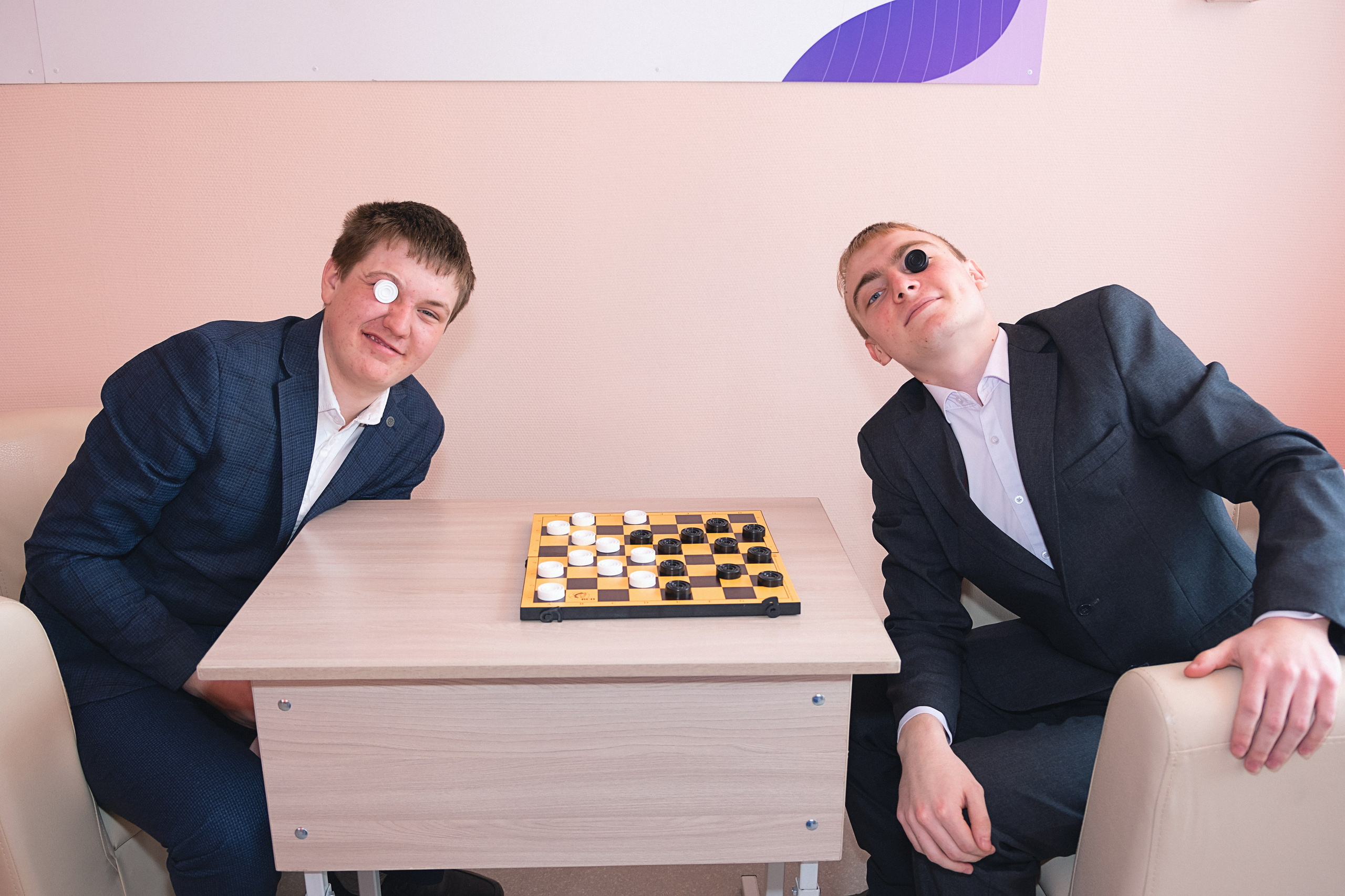 Выпускной альбом 2024. Фотограф и видеограф в Омск/Москва Сащенко Лера