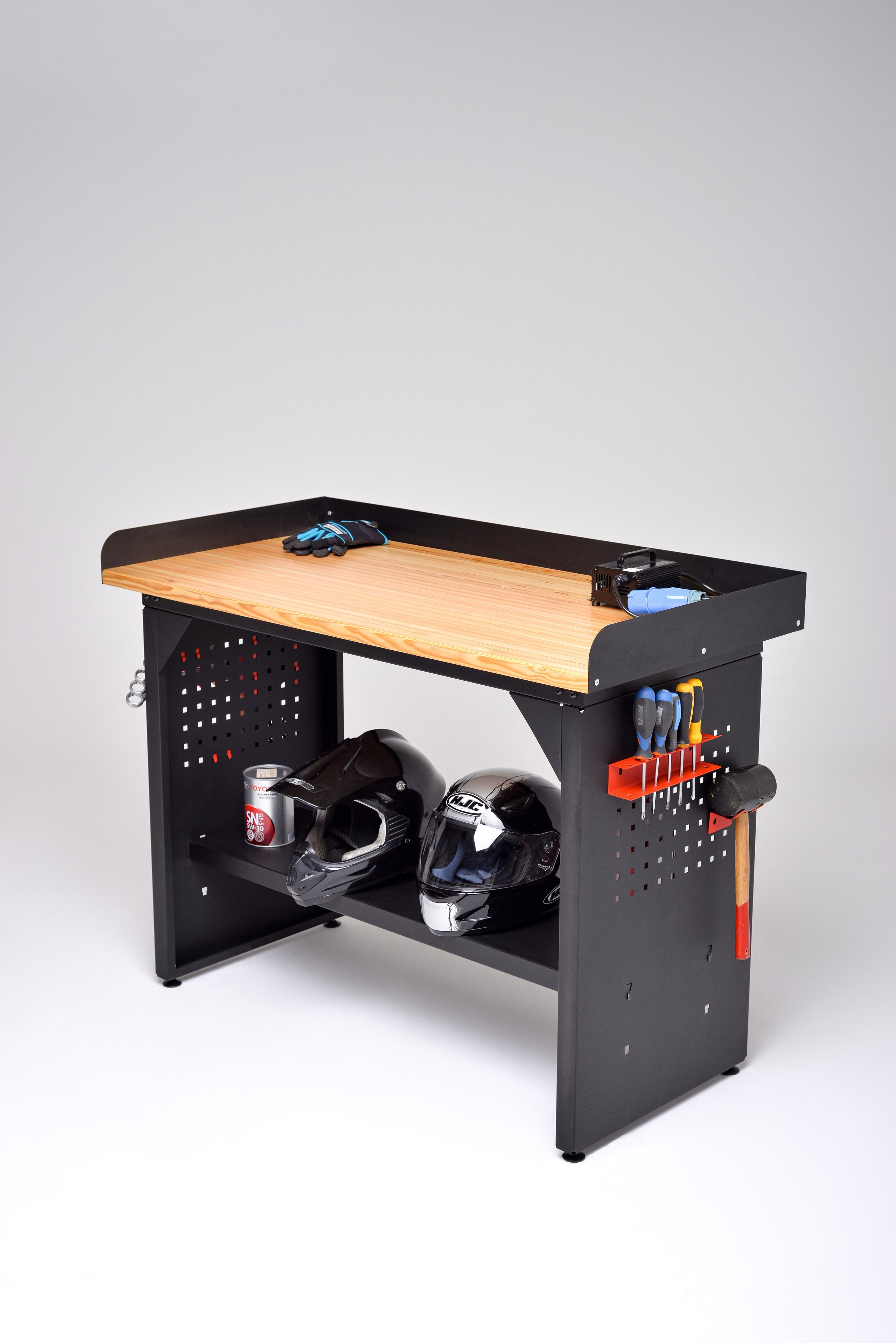 Стол дизайнерский. Семейный и свадебный фотограф Галина Абакумова, фотосессии в Белгороде