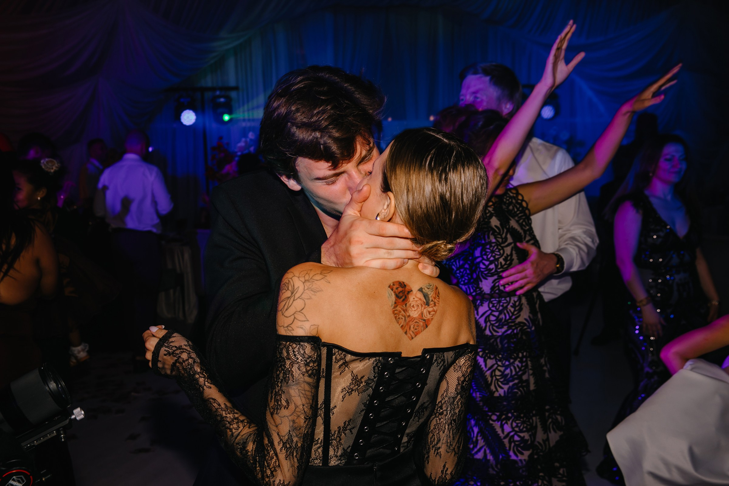 Эля и Кинг. Любовь Чуляева — свадебный фотограф в Москве и Европе